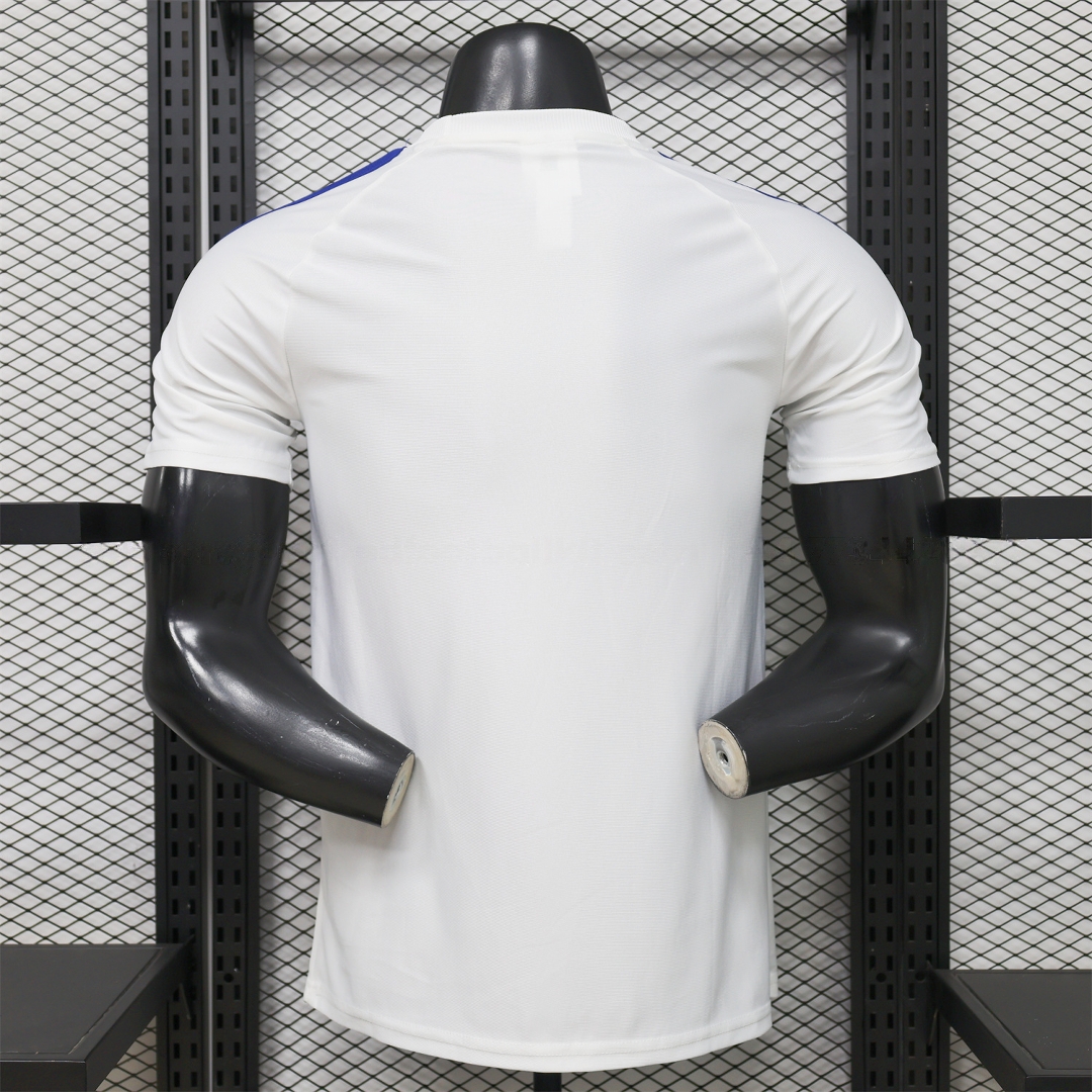 Leeds United 25-26 Icon Travel Special White Jersey - Player Version - Unitedfutballjersey