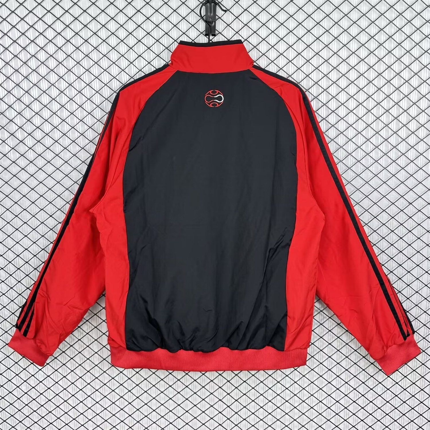 Retro AC Milan 2006-07 Home Windbreaker Jacket - Red With Black - Unitedfutballjersey