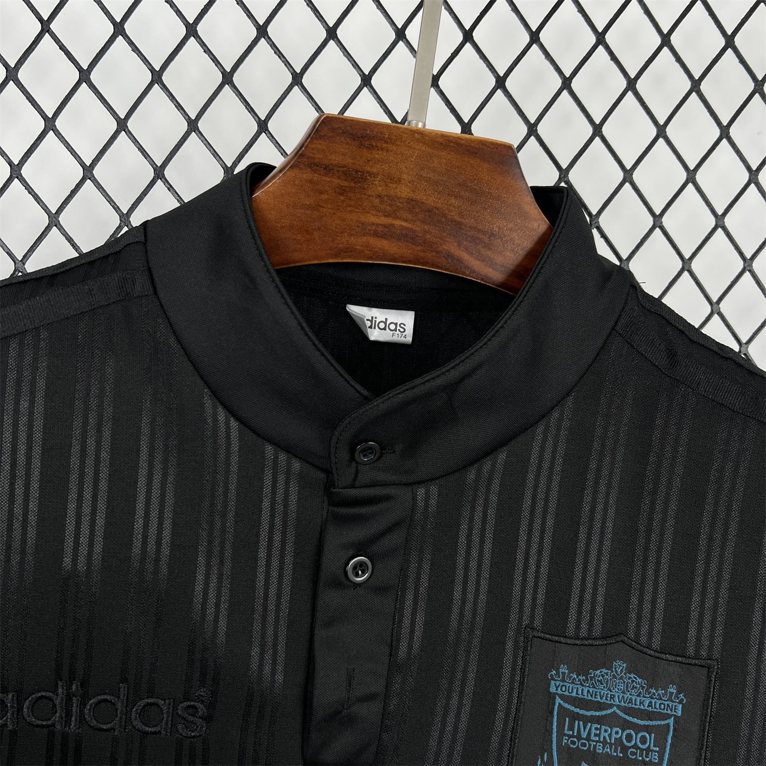Retro Liver.pool 1995-96 Black Special Jersey - Unitedfutballjersey