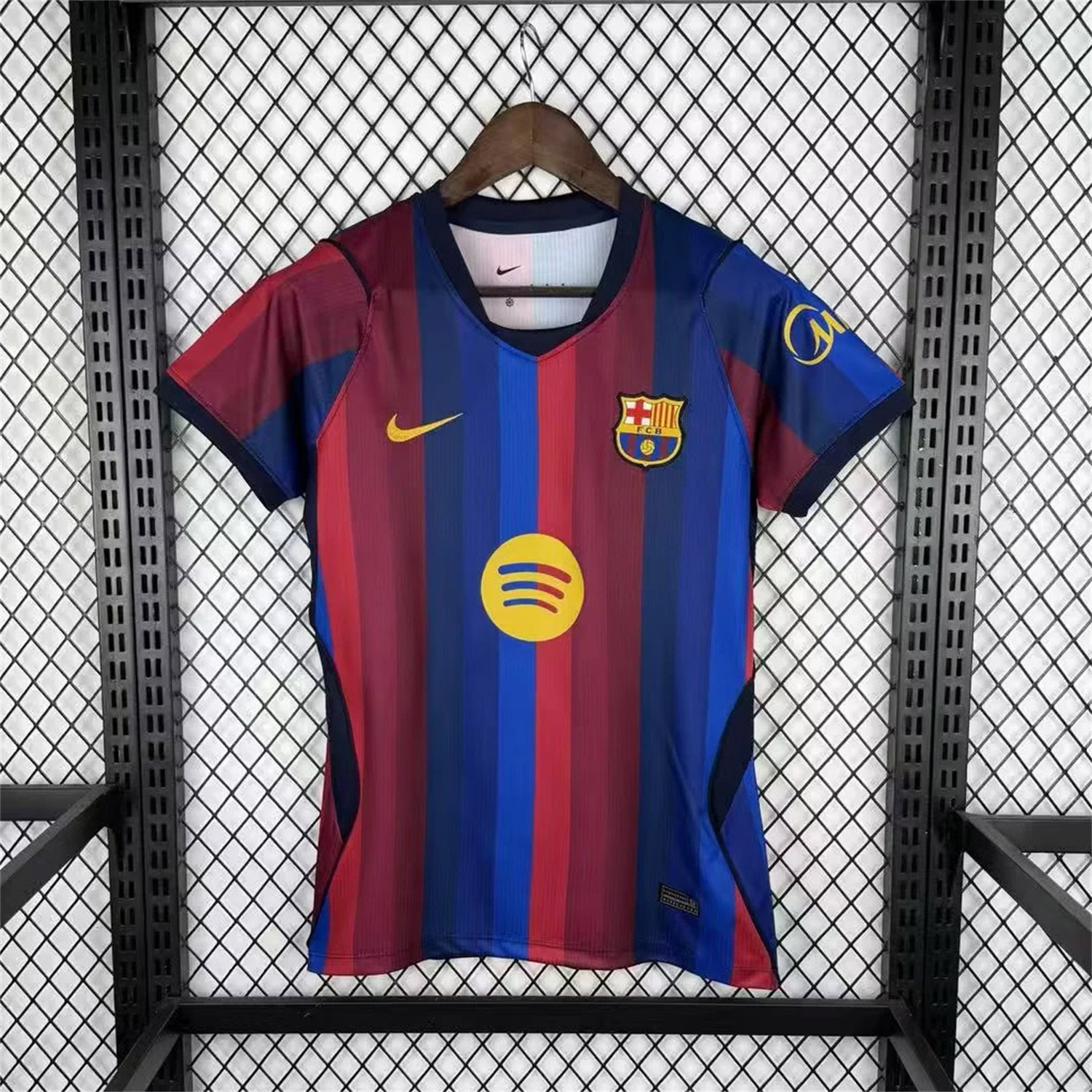 Women's Barcelona 26-27 Home Jersey - Fans Version - Unitedfutballjersey