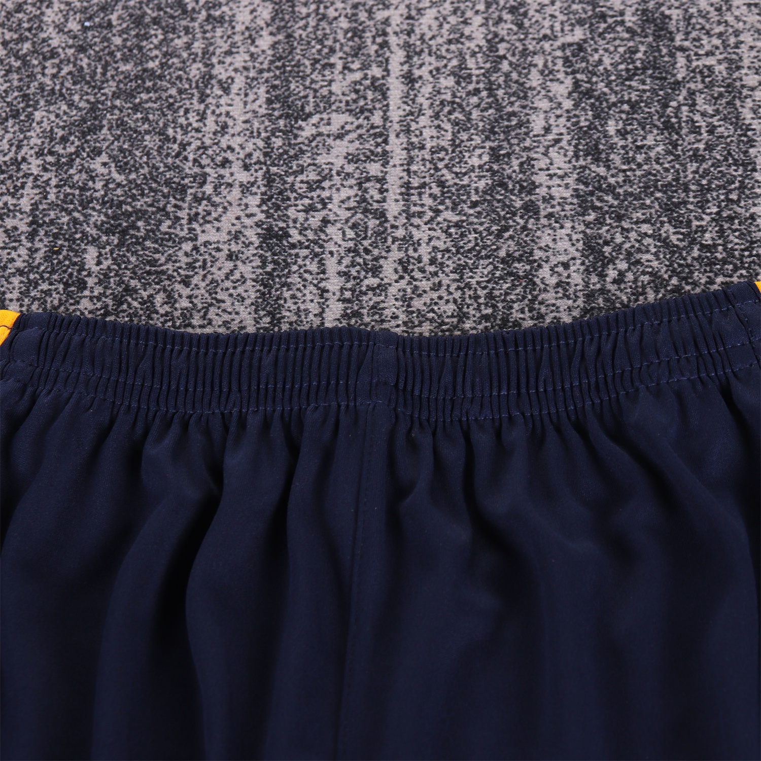 Retro Newcastle United 1997-99 Home Kids Kit - Unitedfutballjersey