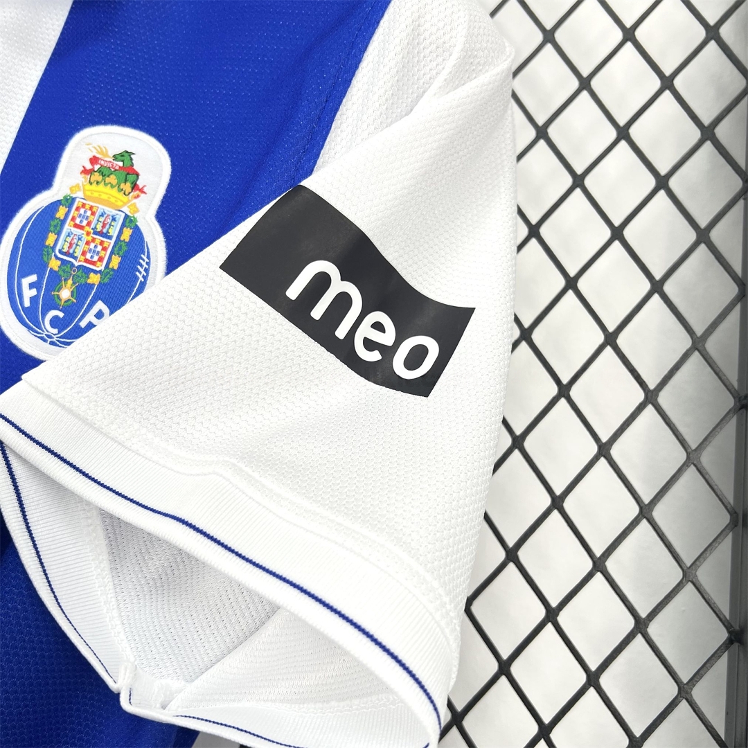 Retro Porto 2009-10 Home Jersey - Unitedfutballjersey