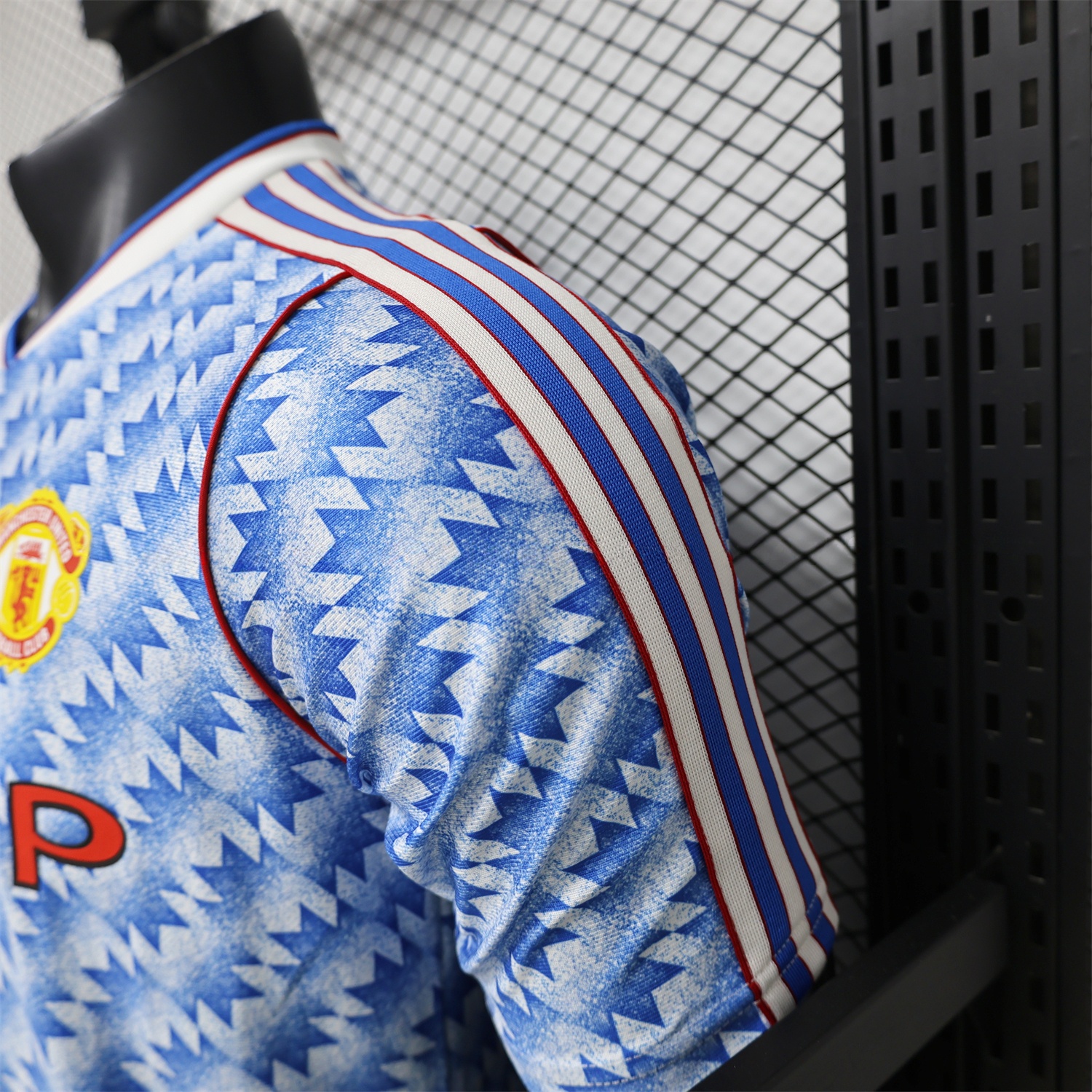 Manchester United 26-27 Terrace Icon Retro Casual Style Blue Jersey - Player Version - Unitedfutballjersey