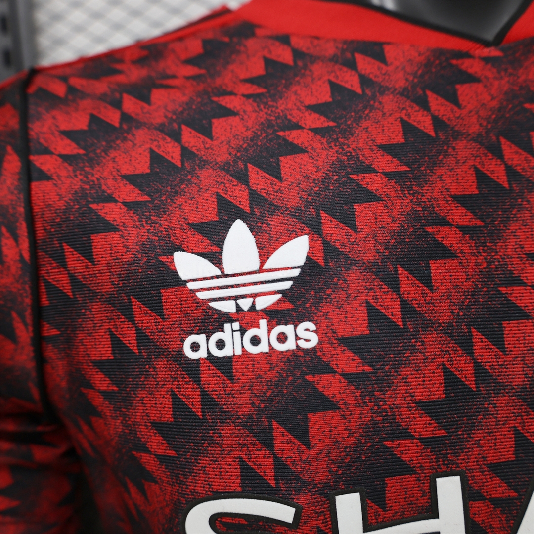 Manchester United 26-27 Terrace Icon Retro Casual Style Red Jersey - Player Version - Unitedfutballjersey