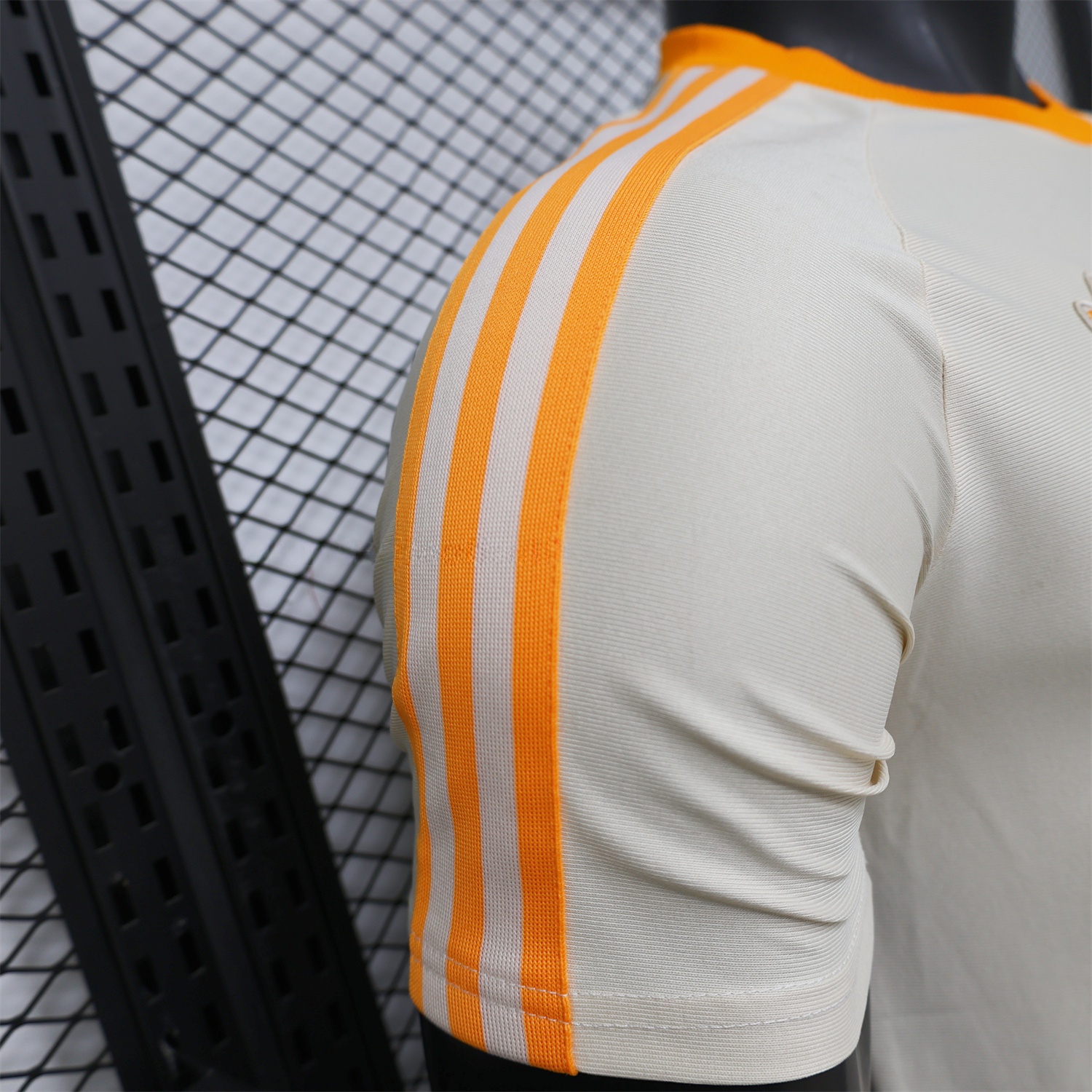 Bayern Munich 25-26 Off-white Casual Jersey - Player Version - Unitedfutballjersey