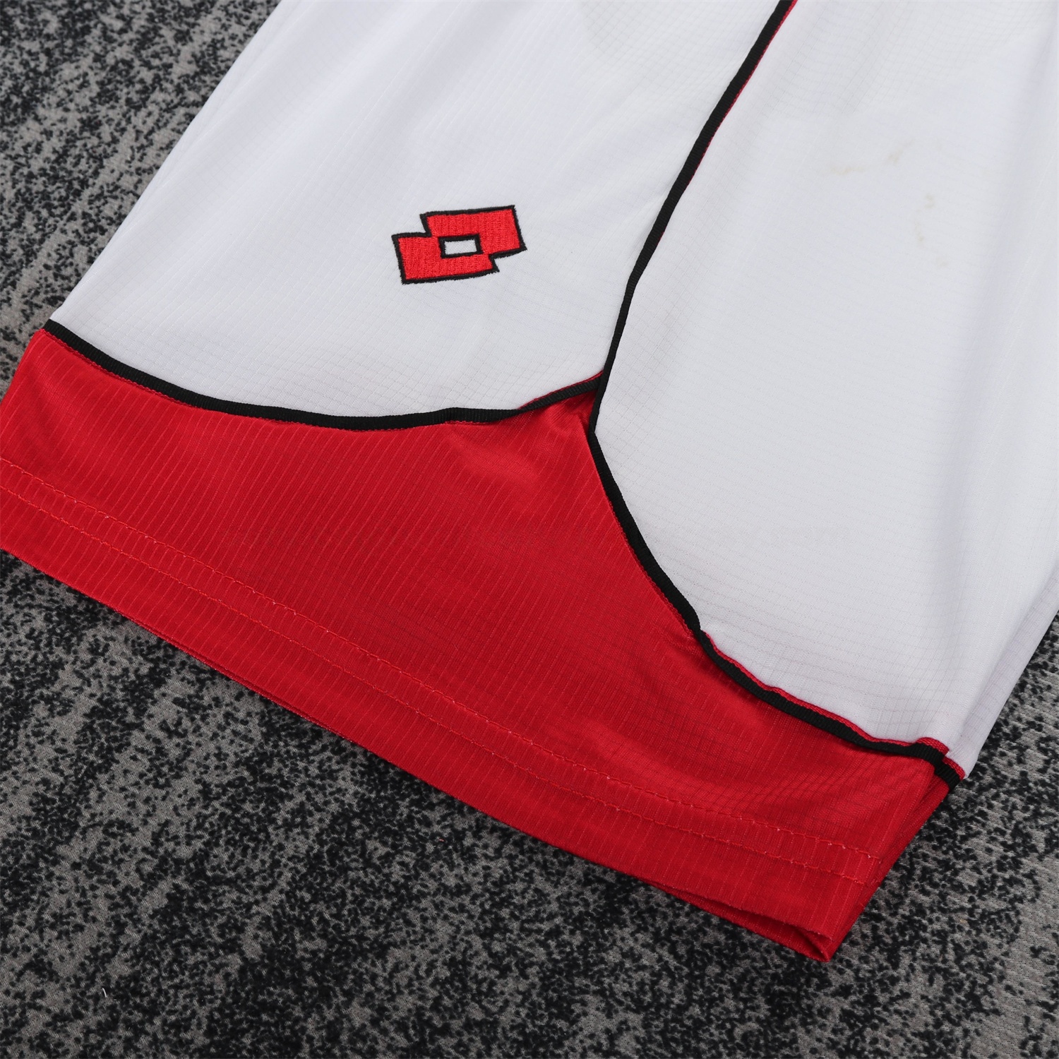 Retro AC Milan 1997-98 Home Kids Kit - Unitedfutballjersey