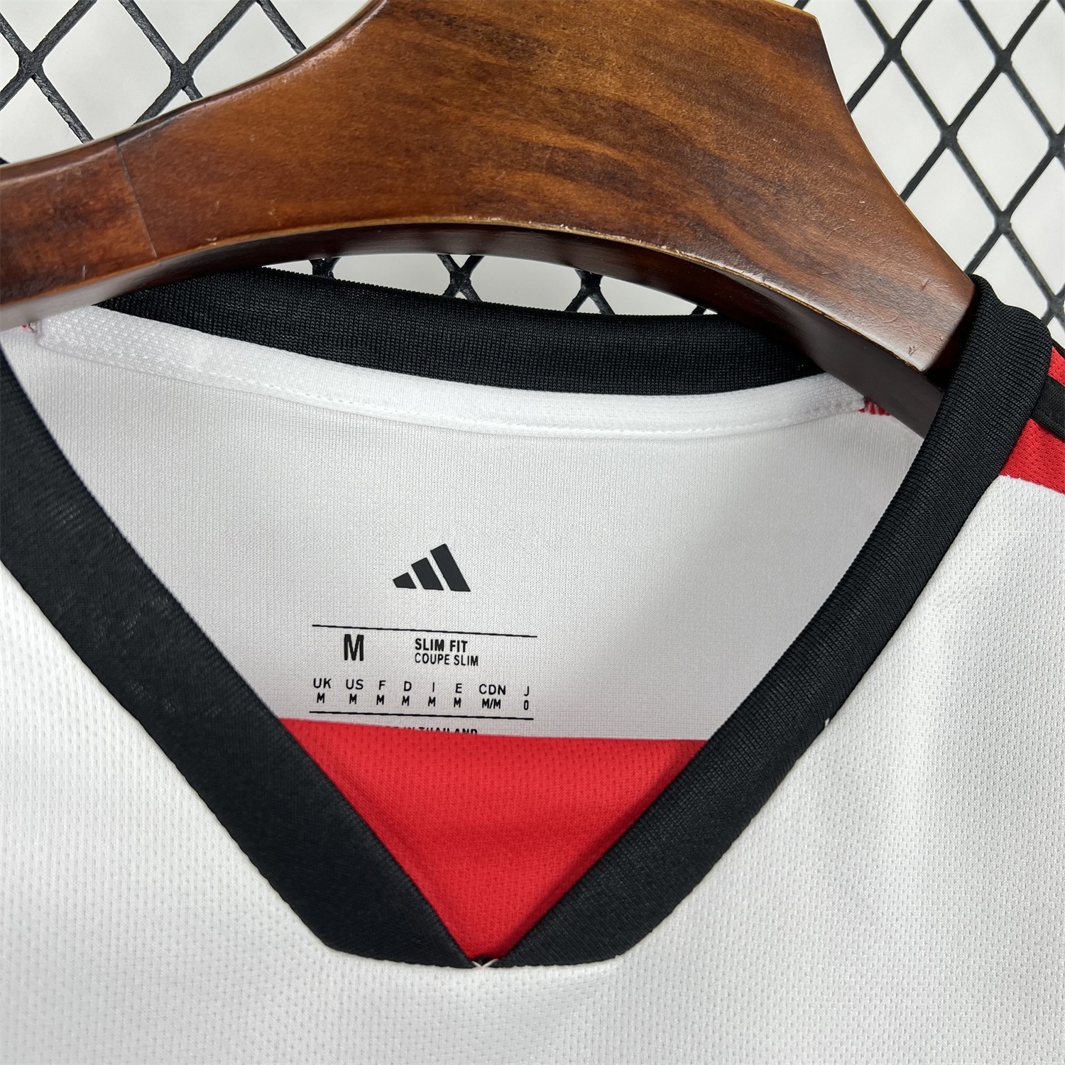 Benfica 25-26 Red Sleeves White Special Jersey - Fans Version - Unitedfutballjersey