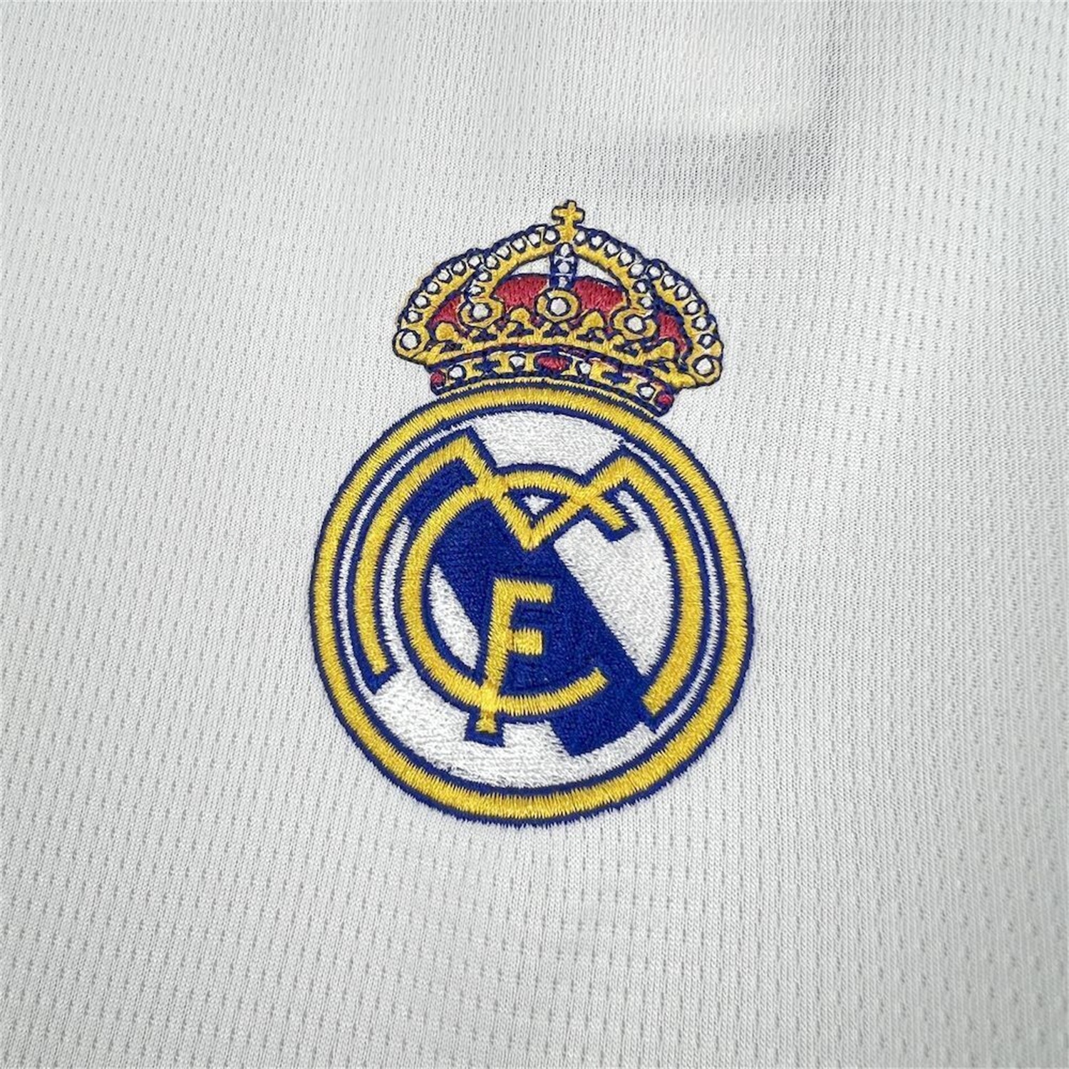 Real Madrid 26-27 Home Jersey - Fans Version - Unitedfutballjersey