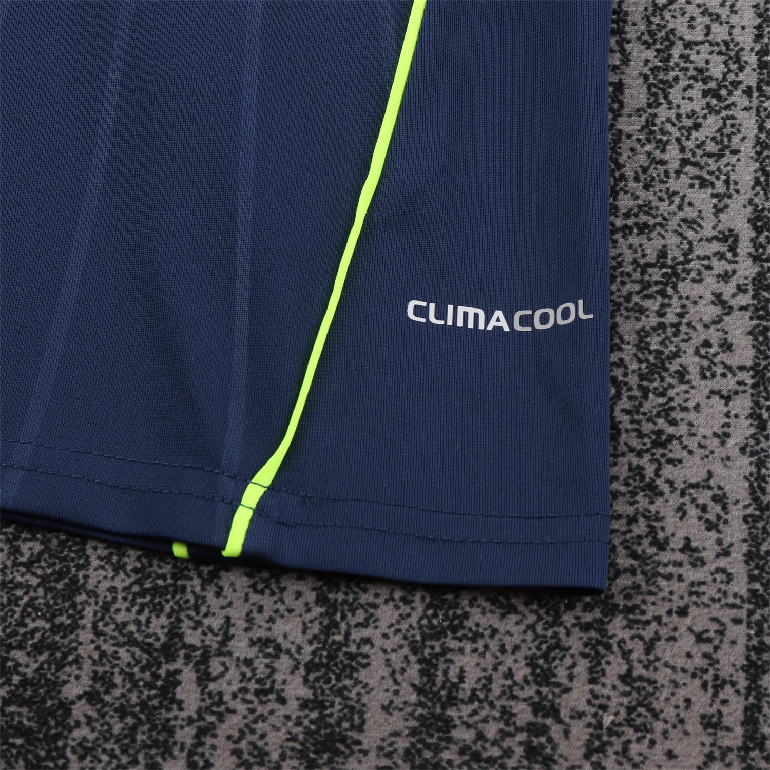 Retro Real Madrid 2010-11 Away Kids Kit - Unitedfutballjersey