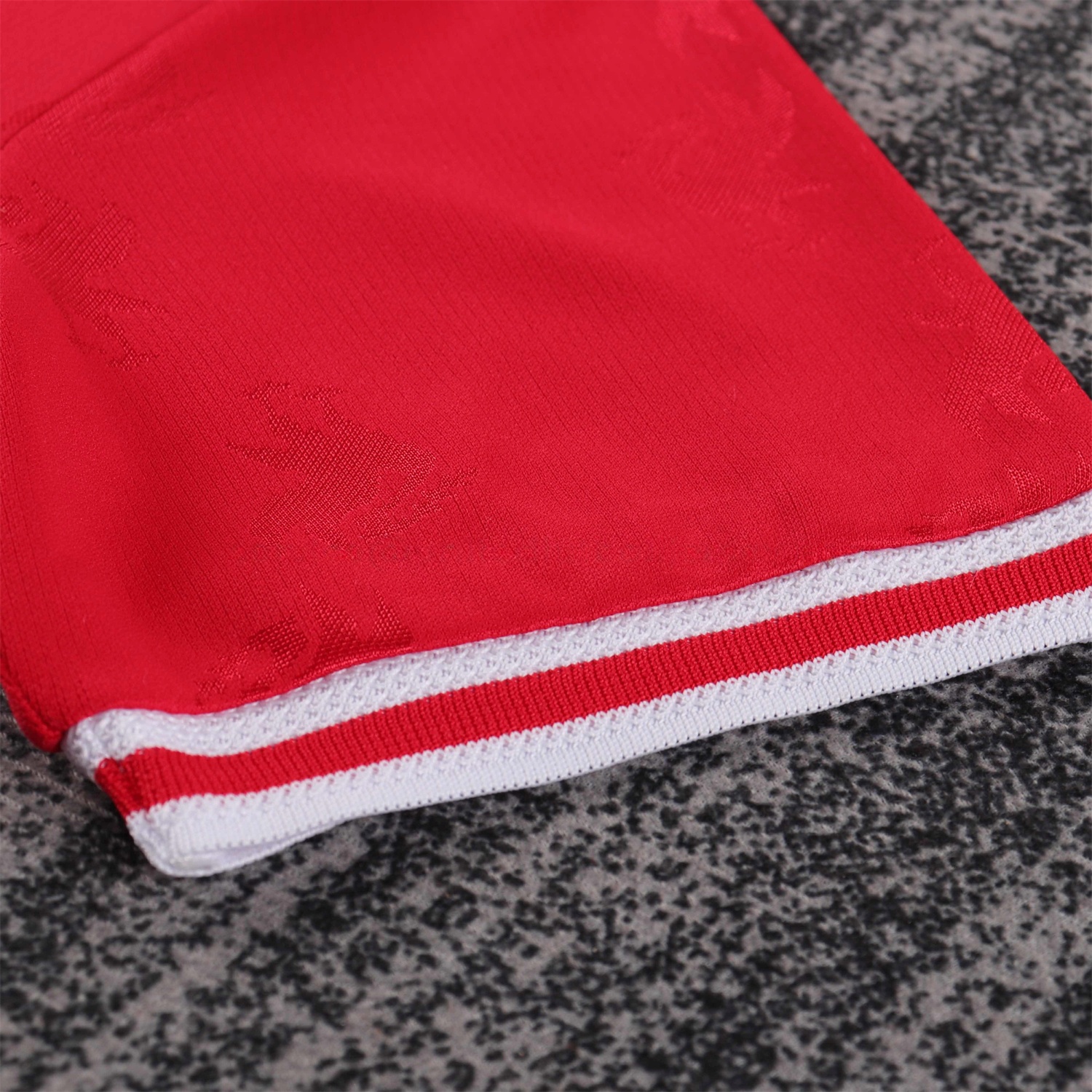 Retro Liver.pool 1996-97 Home Kids Kit - Unitedfutballjersey