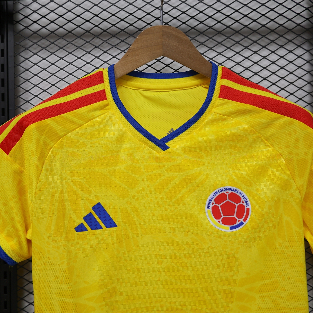 Women's Colombia 2026 Home Cropped Jersey - Player Version - Unitedfutballjersey
