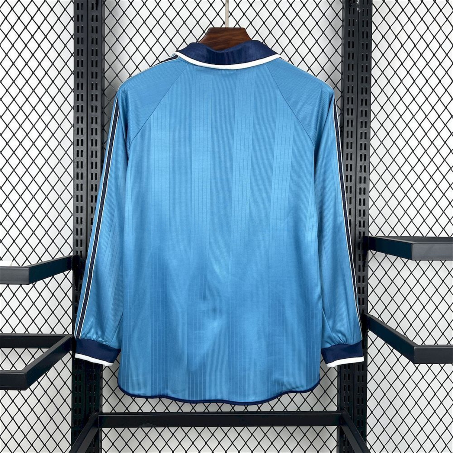 Retro Real Madrid 1999-00 Third Long Sleeves Jersey - Unitedfutballjersey