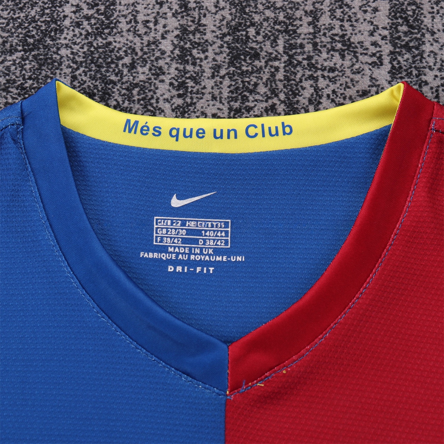 Retro Barcelona 2006-07 Home Kids Kit - Unitedfutballjersey