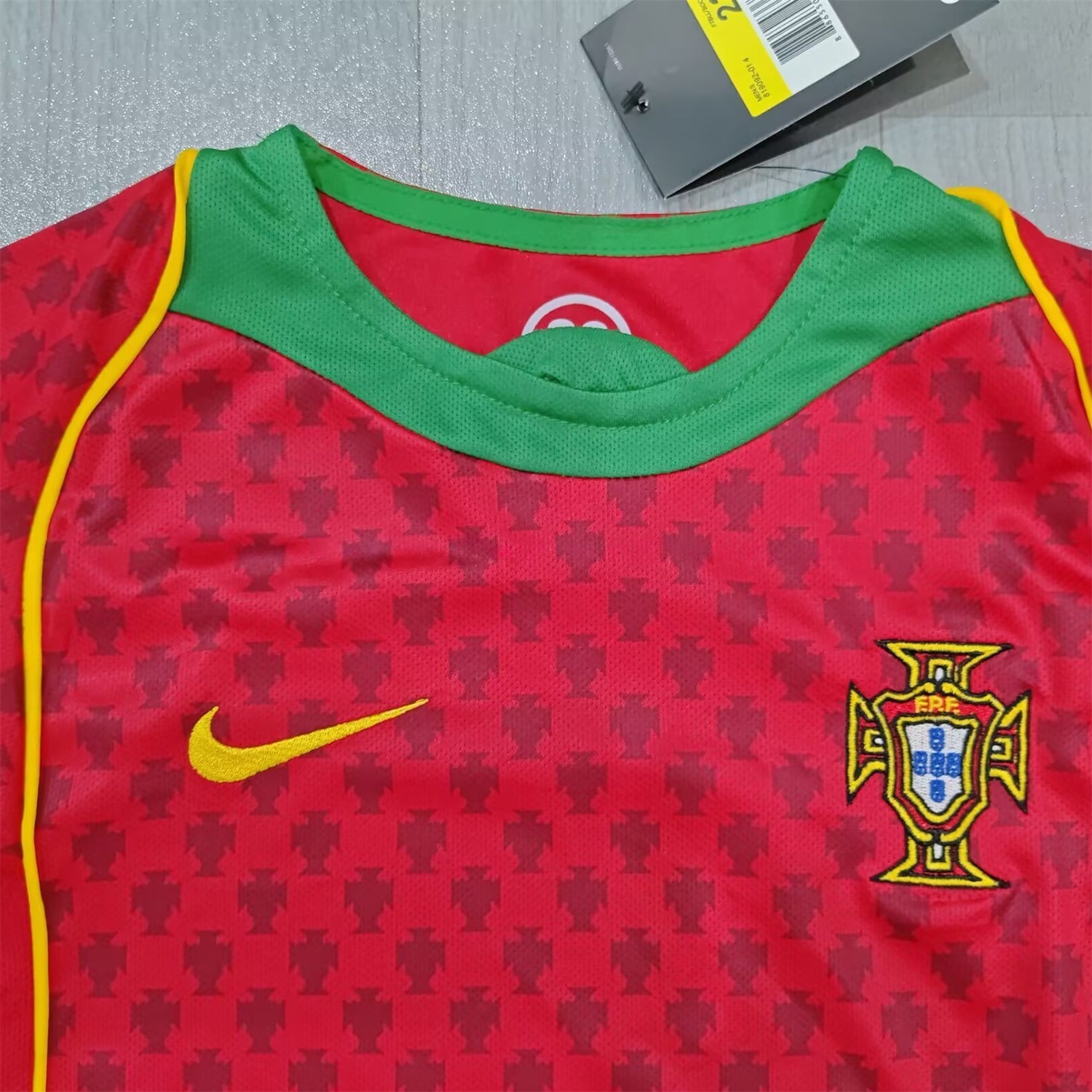 Retro Portugal 2004 Home Kids Kit - Unitedfutballjersey