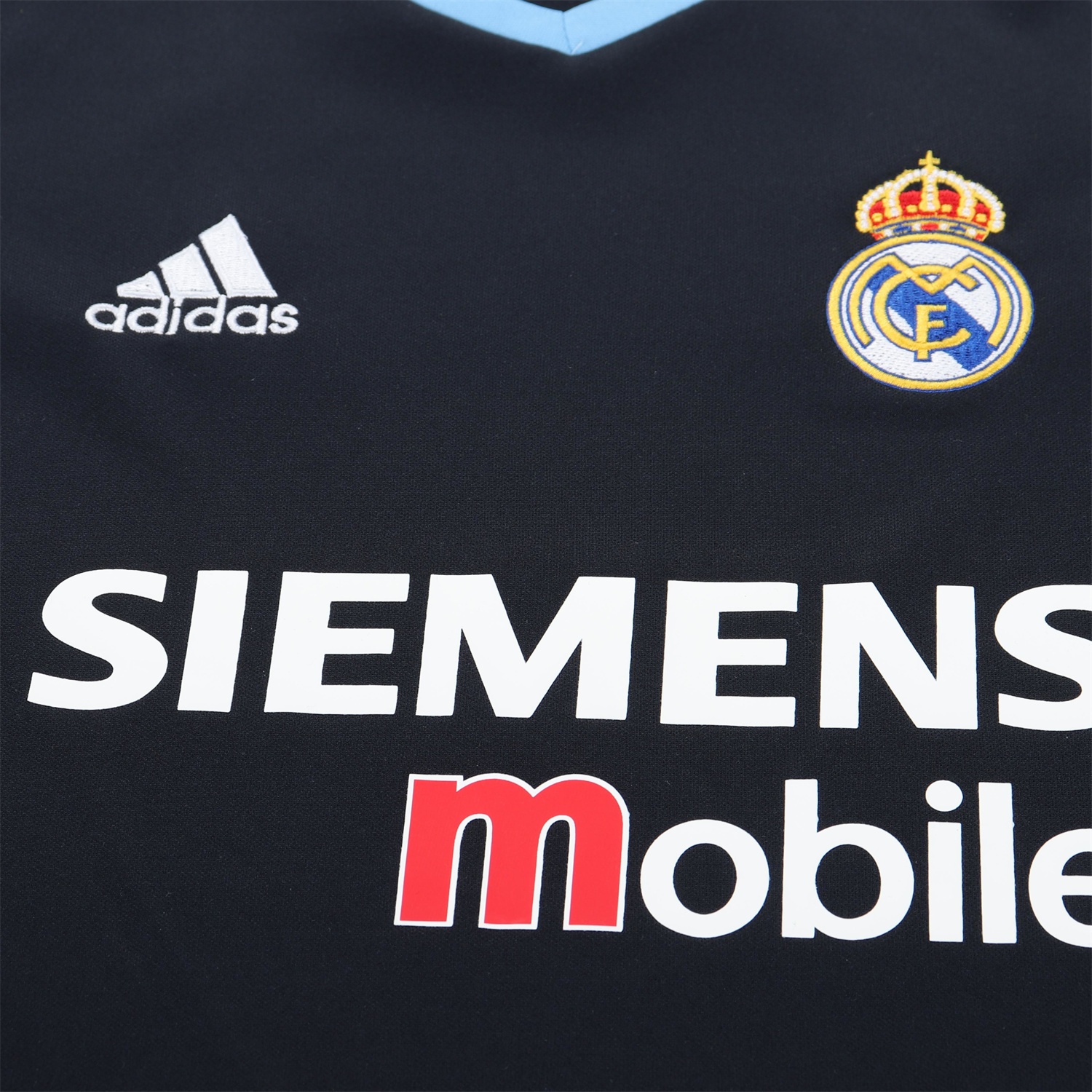 Retro Real Madrid 03-04 Away Kids Kit - Unitedfutballjersey