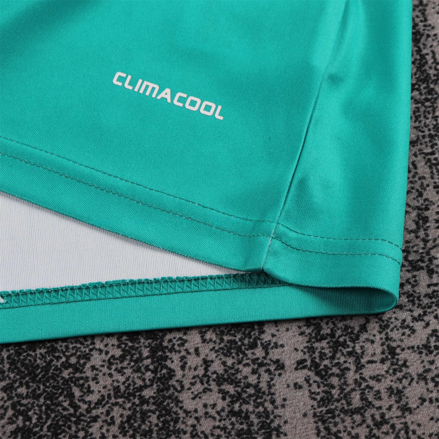 Retro Spain 2010 Green Goalkeeper Kids Kit - Unitedfutballjersey