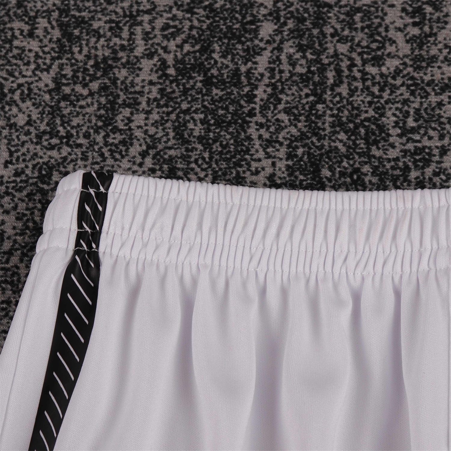 Retro Manchester United 2010-11 Home Kids Kit - Unitedfutballjersey