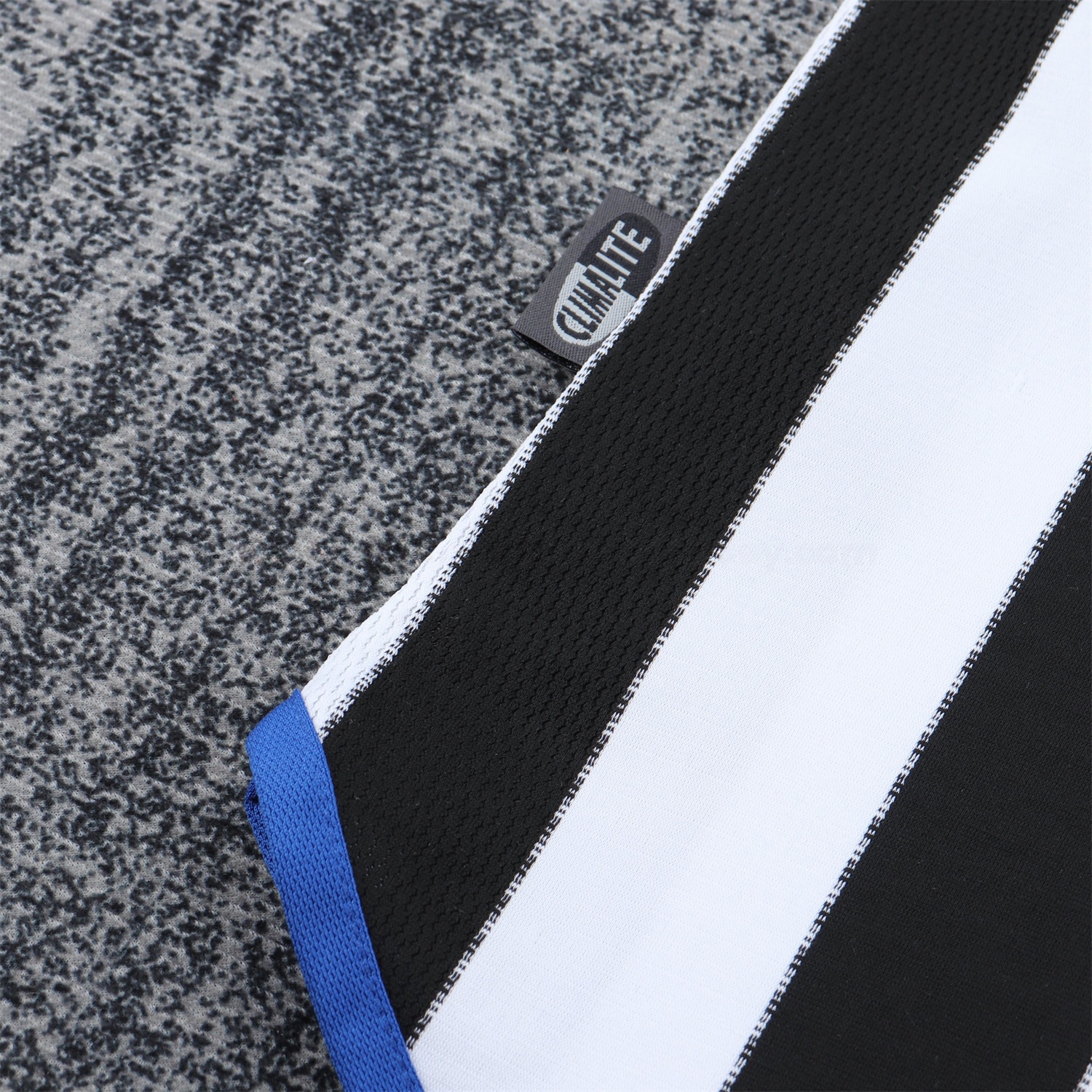 Retro Newcastle United 1999-00 Home Kids Kit - Unitedfutballjersey