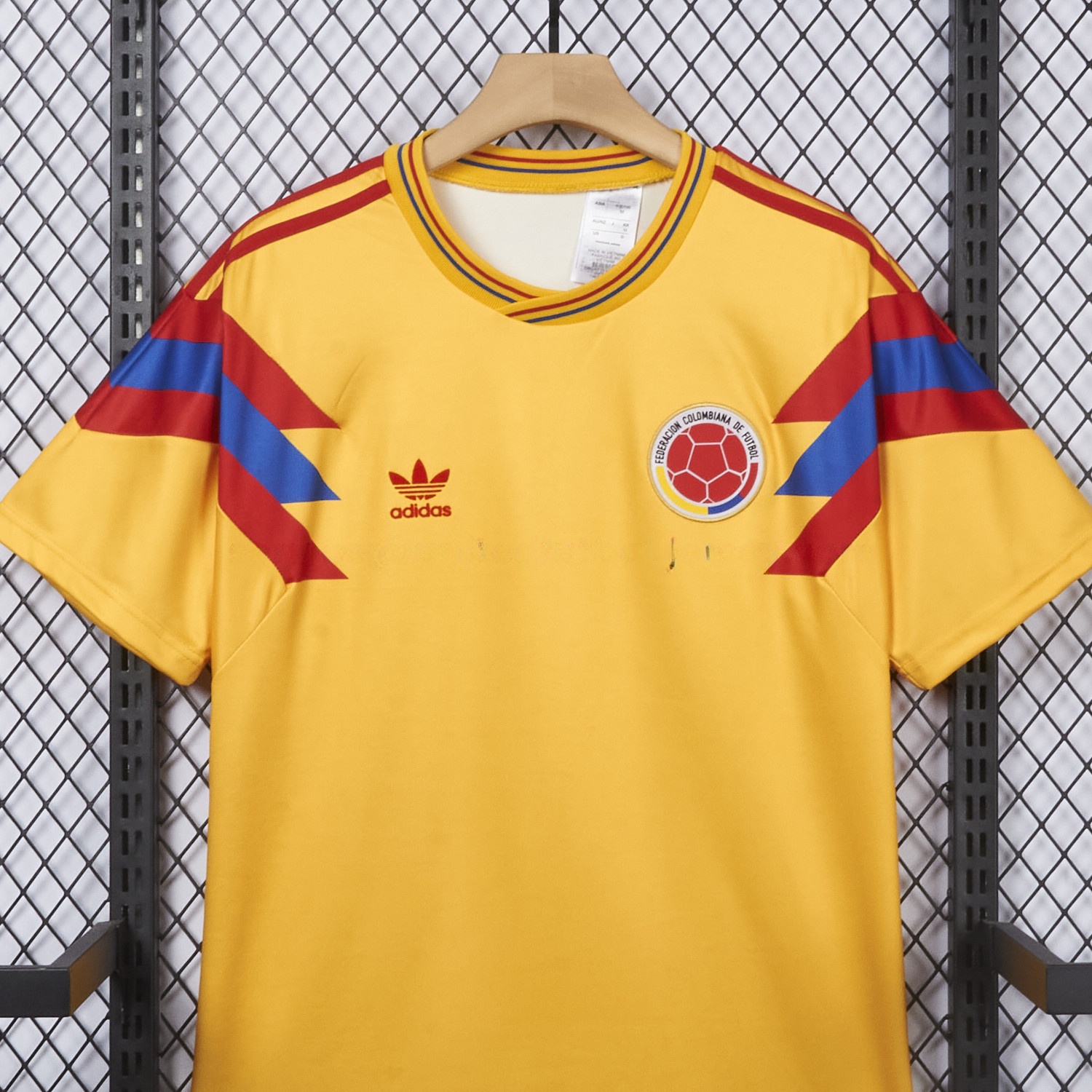 Retro Colombia 1990 Home Number 10 Jersey - Unitedfutballjersey