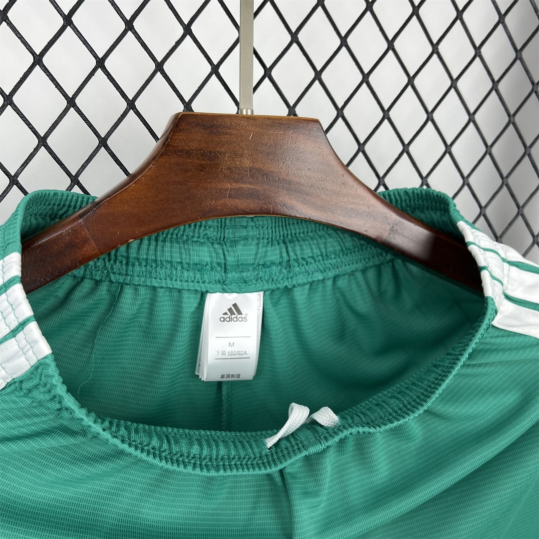 Northern Ireland 2026 Home Green Shorts - Fans Version - Unitedfutballjersey
