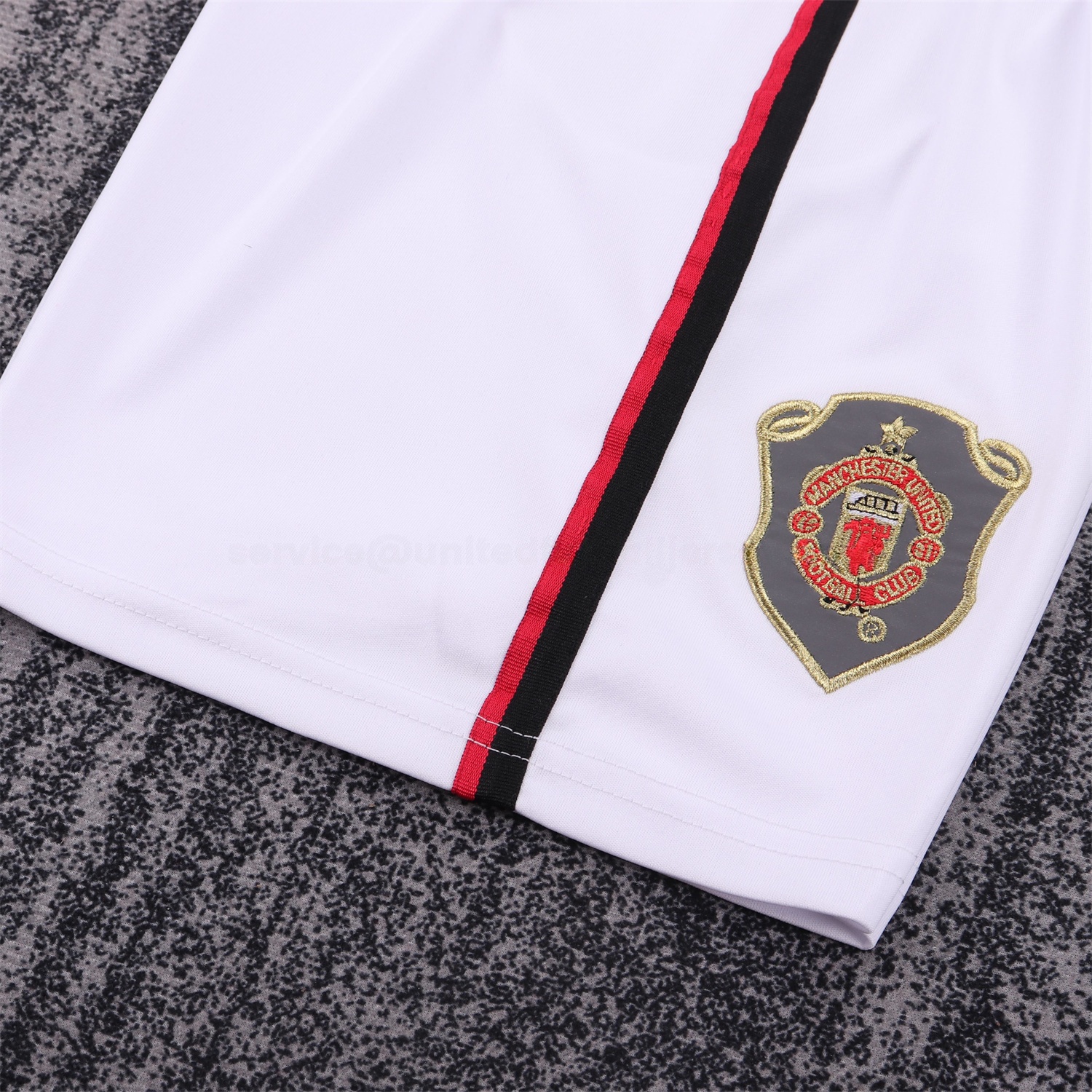 Retro Manchester United 1999-00 Home Kids Kit - Unitedfutballjersey