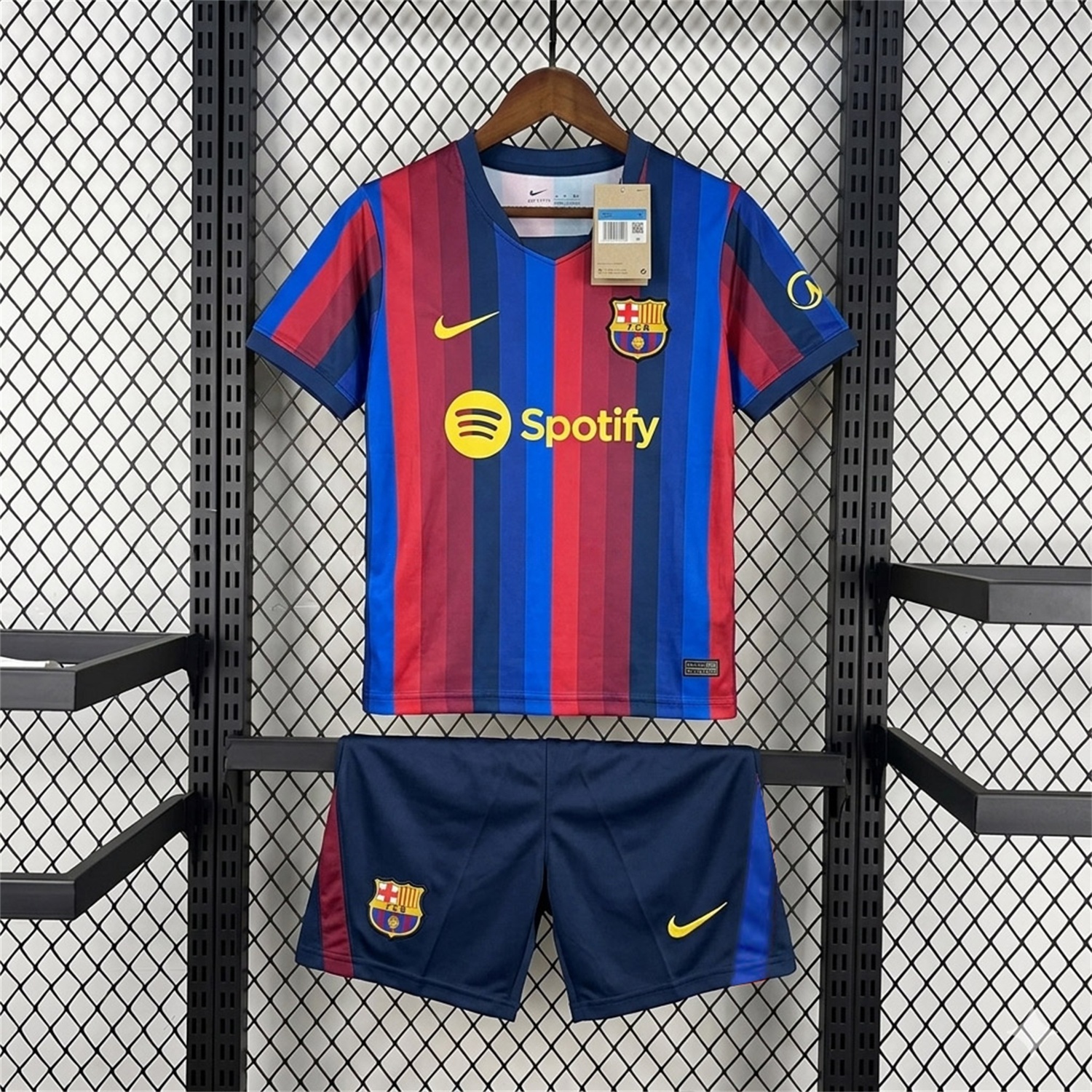 Barcelona 26-27 Spotify Home Kids Kit - Unitedfutballjersey