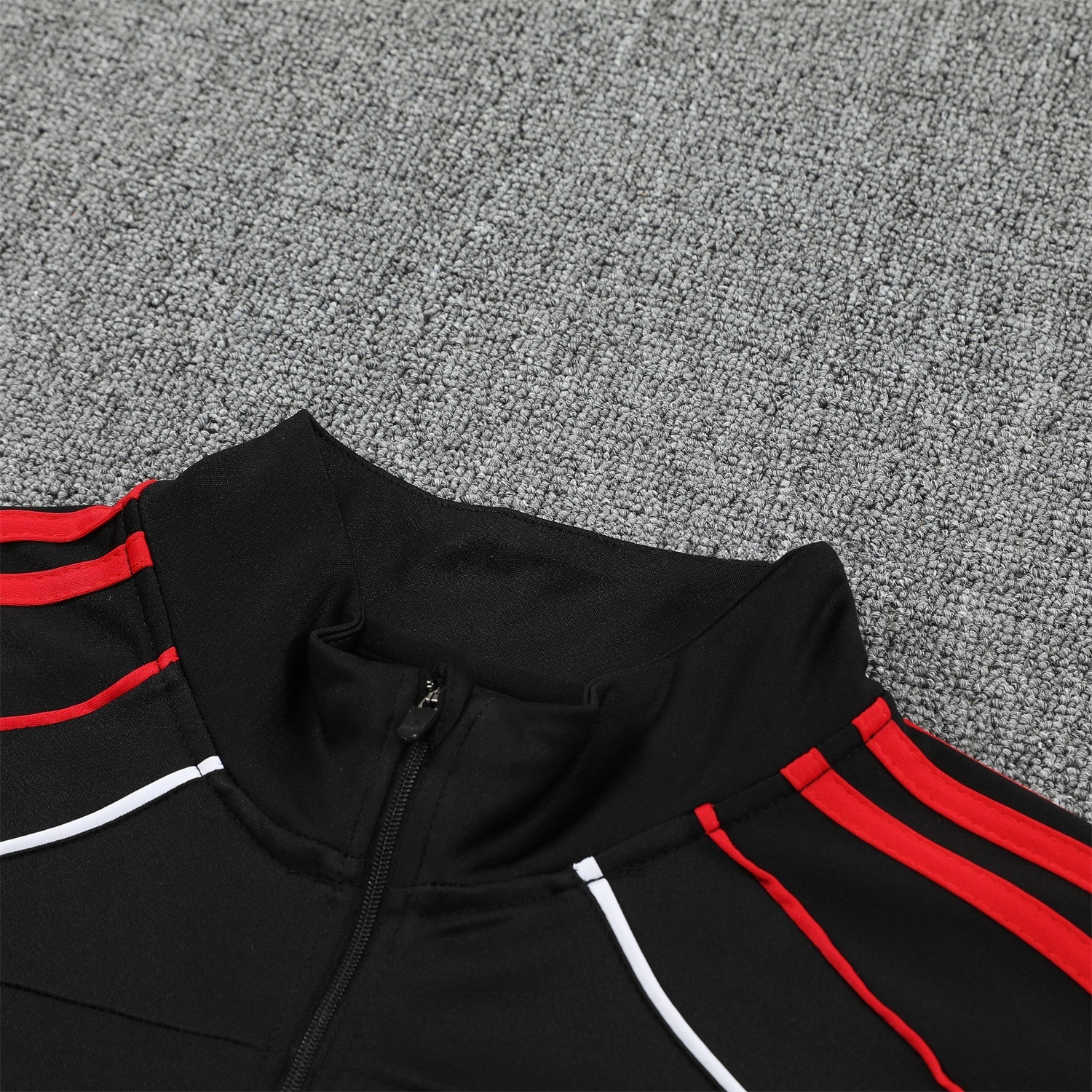 Liver.pool 25-26 Long Sleeve Training Set - Black Top & Pants - Unitedfutballjersey