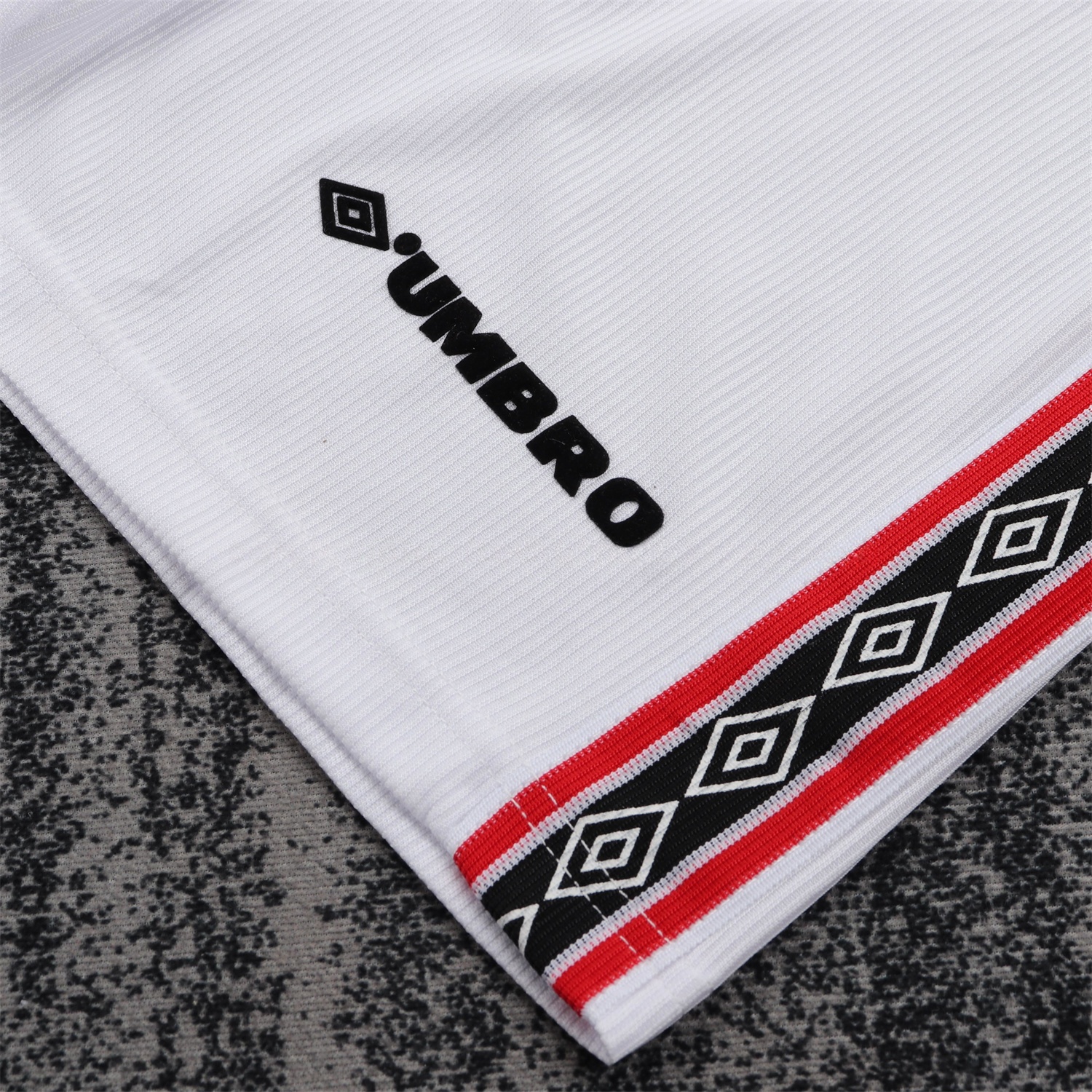 Retro Manchester United 1998-99 Home Long Sleeves Kids Kit - Unitedfutballjersey