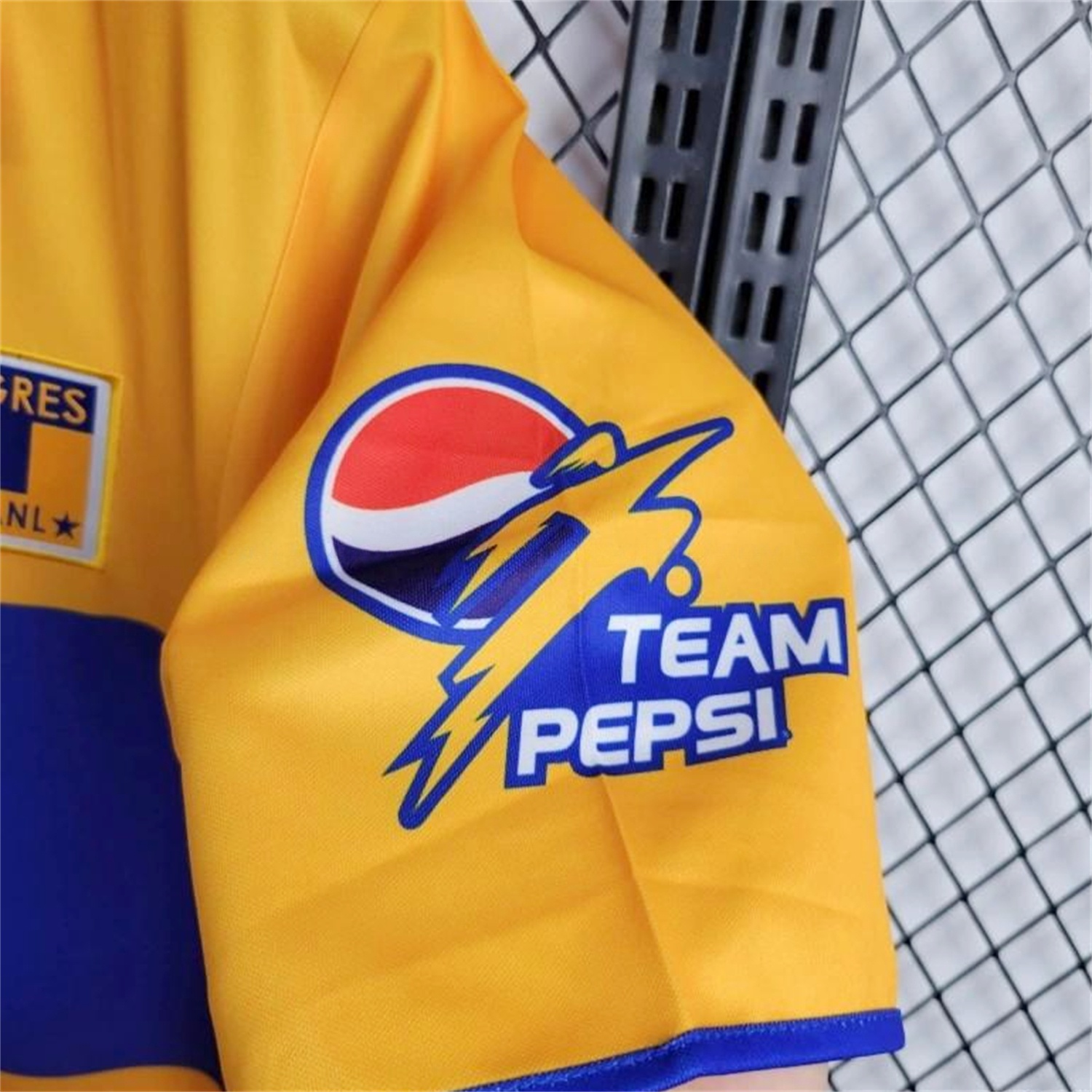 Retro Tigres UANL 2003-04 Home Jersey - Unitedfutballjersey