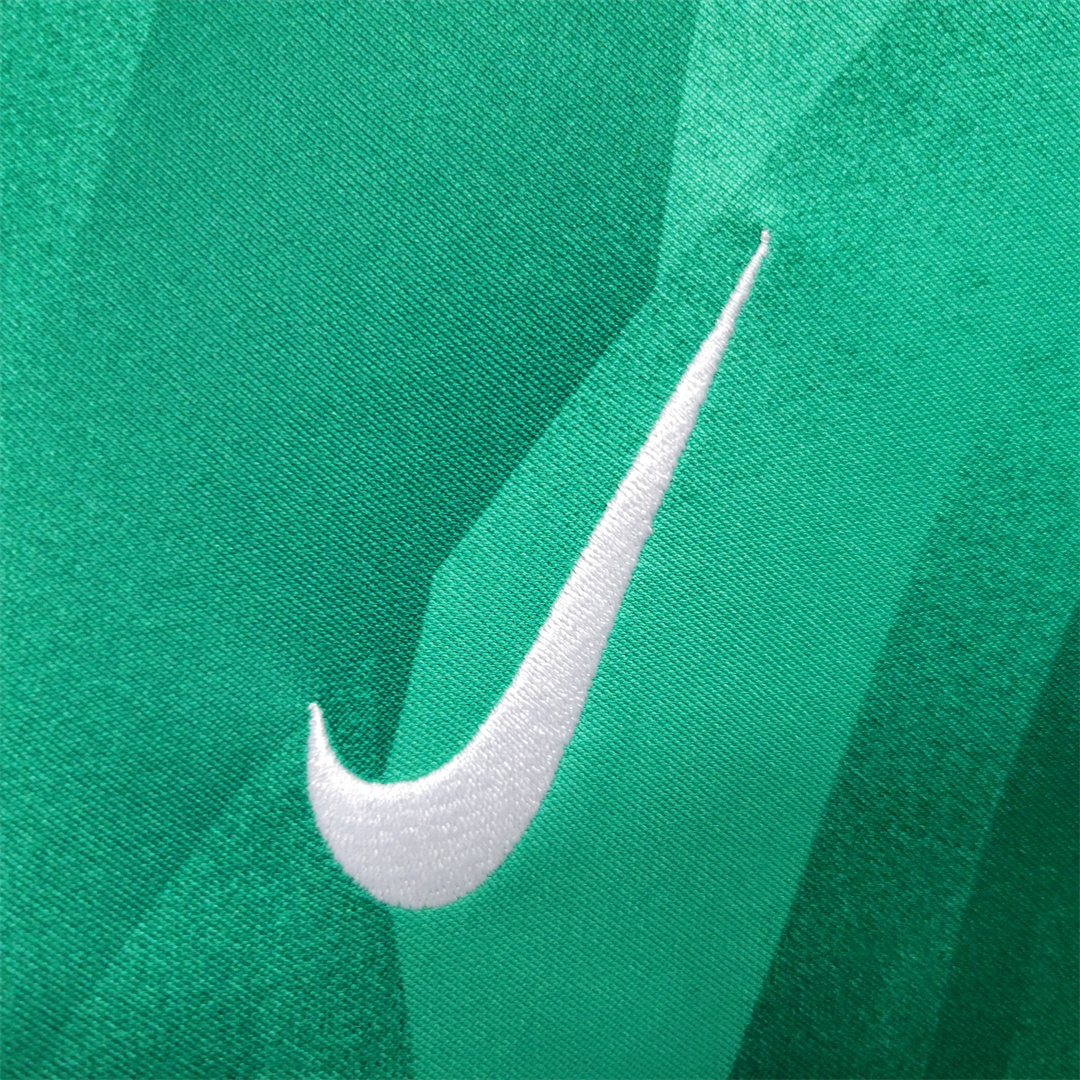 Paris Saint-Germain PSG 23-24 Goalkeeper Long Sleeve Jersey - Fans Version - Unitedfutballjersey