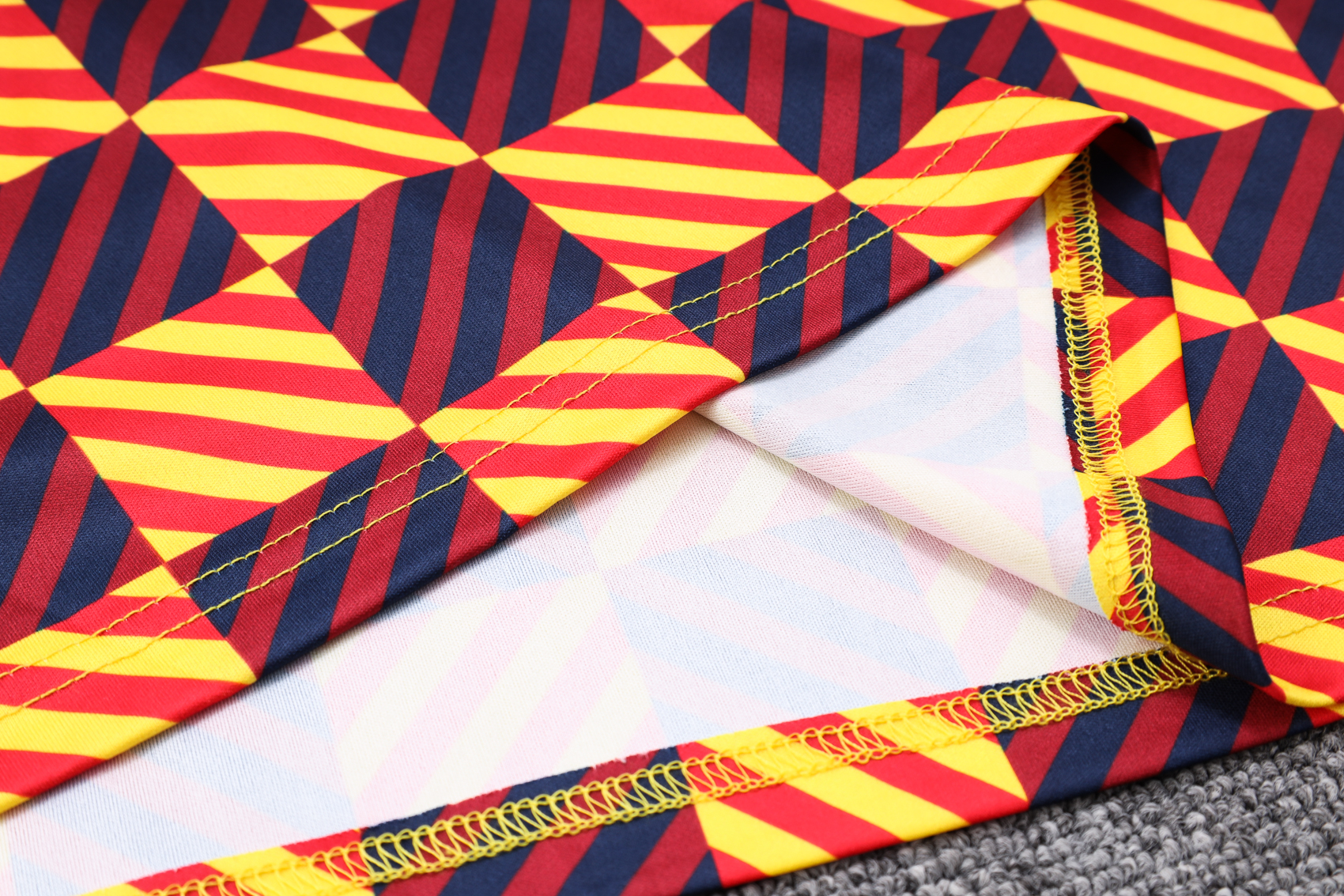 23-24 B.A.R.S.A Yellow Player Vest Training Set - Unitedfutballjersey