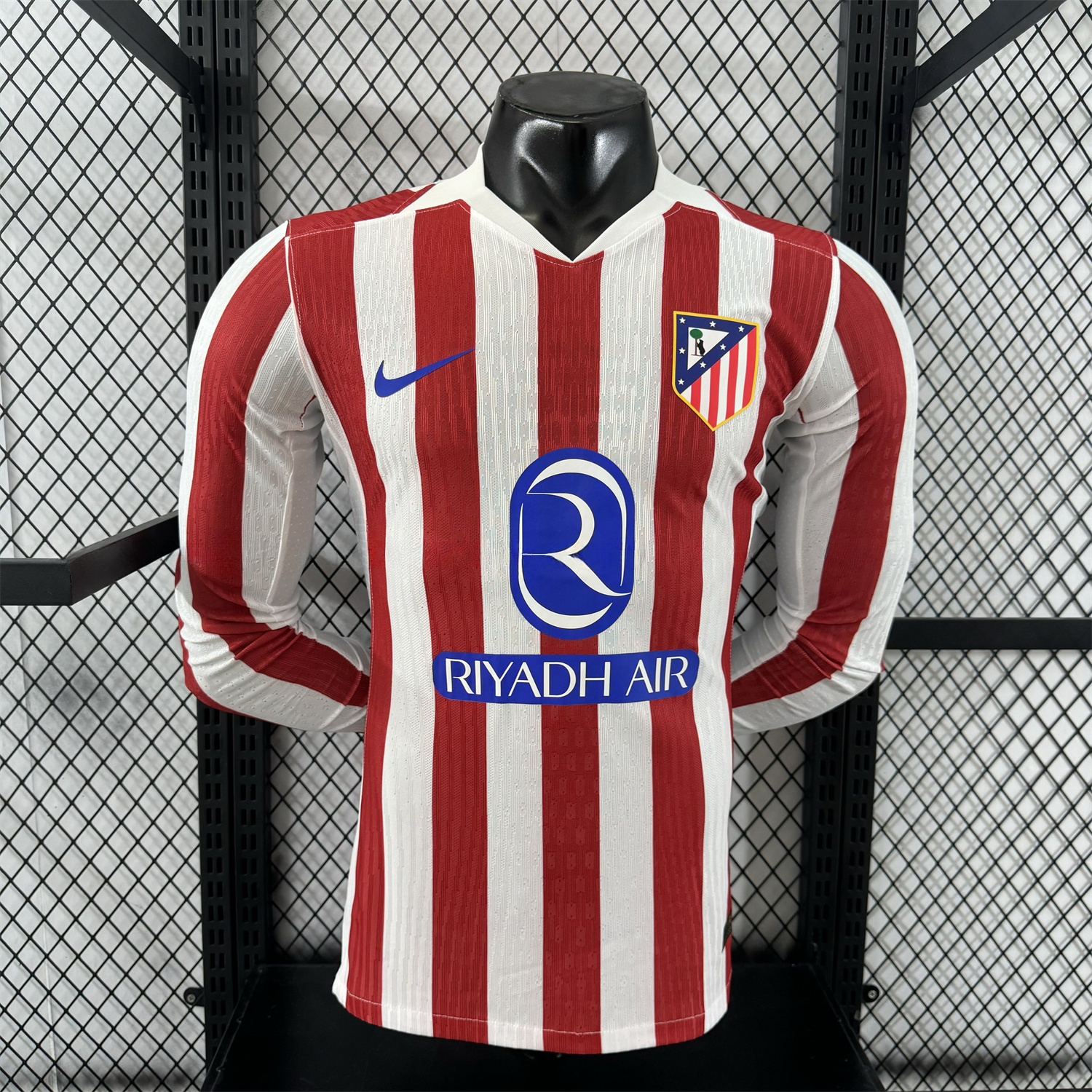 Atletico Madrid 25-26 Home Long Sleeves Jersey - Player Version - Unitedfutballjersey