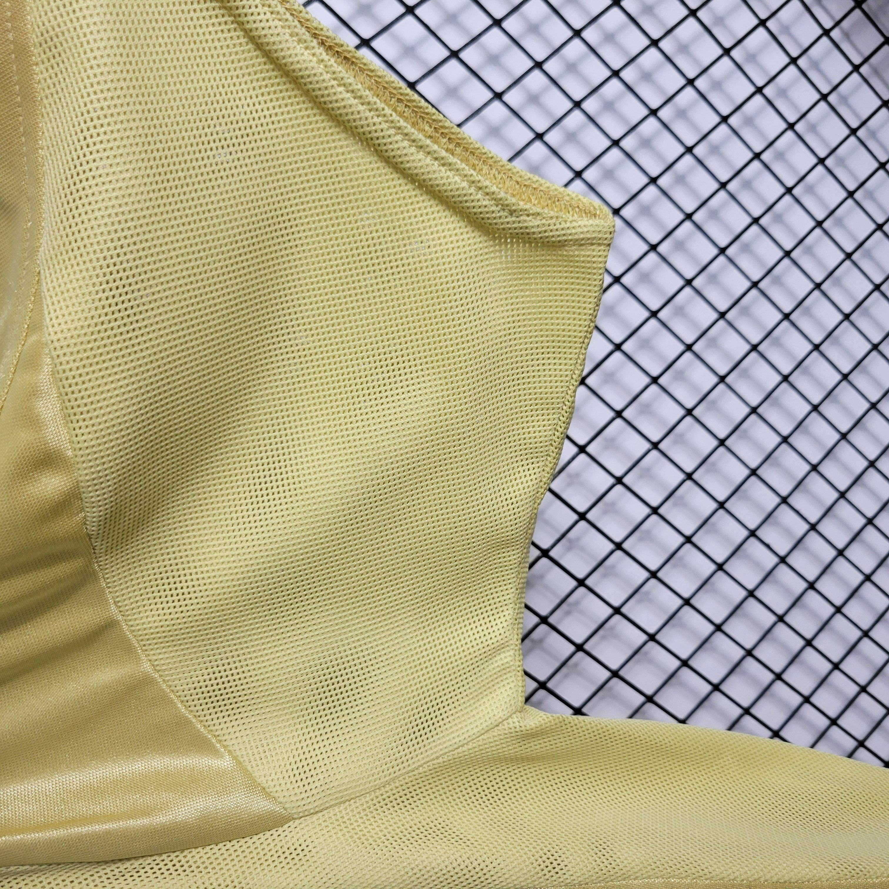 Bayern Munich Retro 04-05 Away Shirt - Unitedfutballjersey