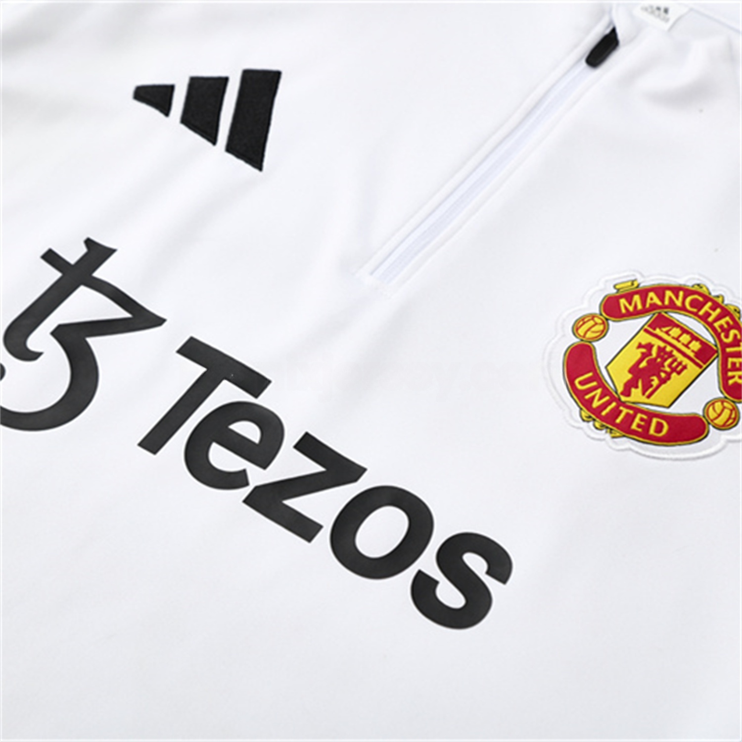 Manchester United 25-26 Kid Long Sleeves Training Set - White Top & Black Pants - Unitedfutballjersey