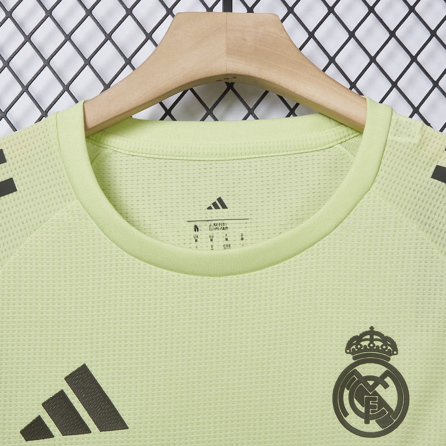 Real Madrid 25-26 Light Green Training Jersey - Player Version - Unitedfutballjersey