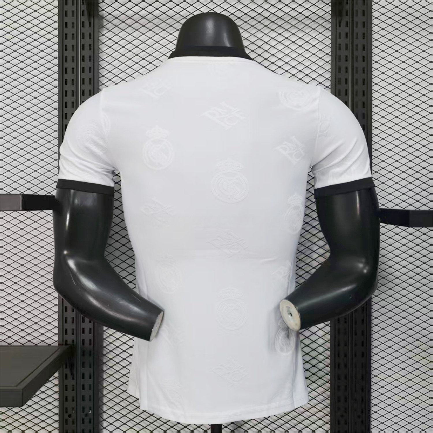 Real Madrid 25-26 White Team Logo Jacquard Special Jersey - Player Version - Unitedfutballjersey