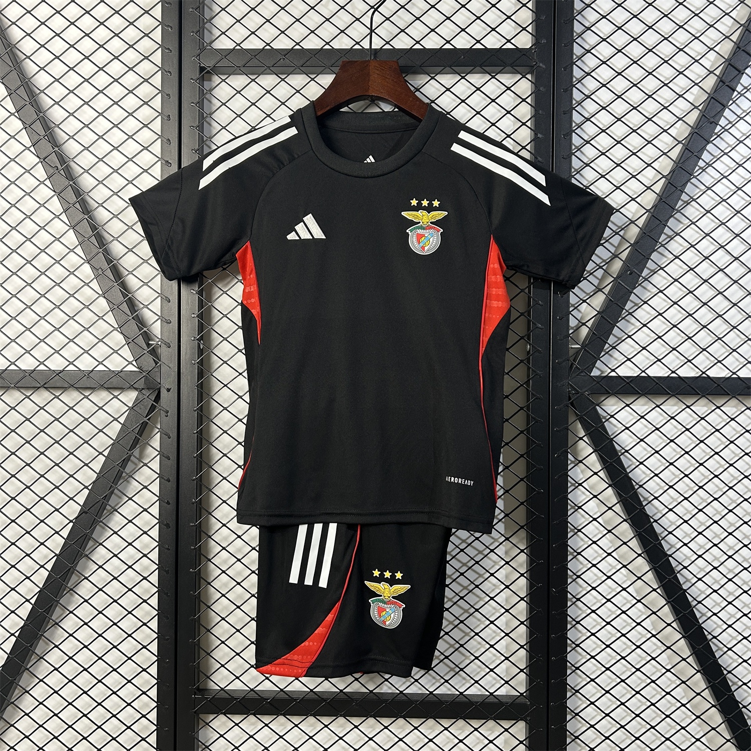 Benfica 25-26 Black Training Kids Kit - Unitedfutballjersey