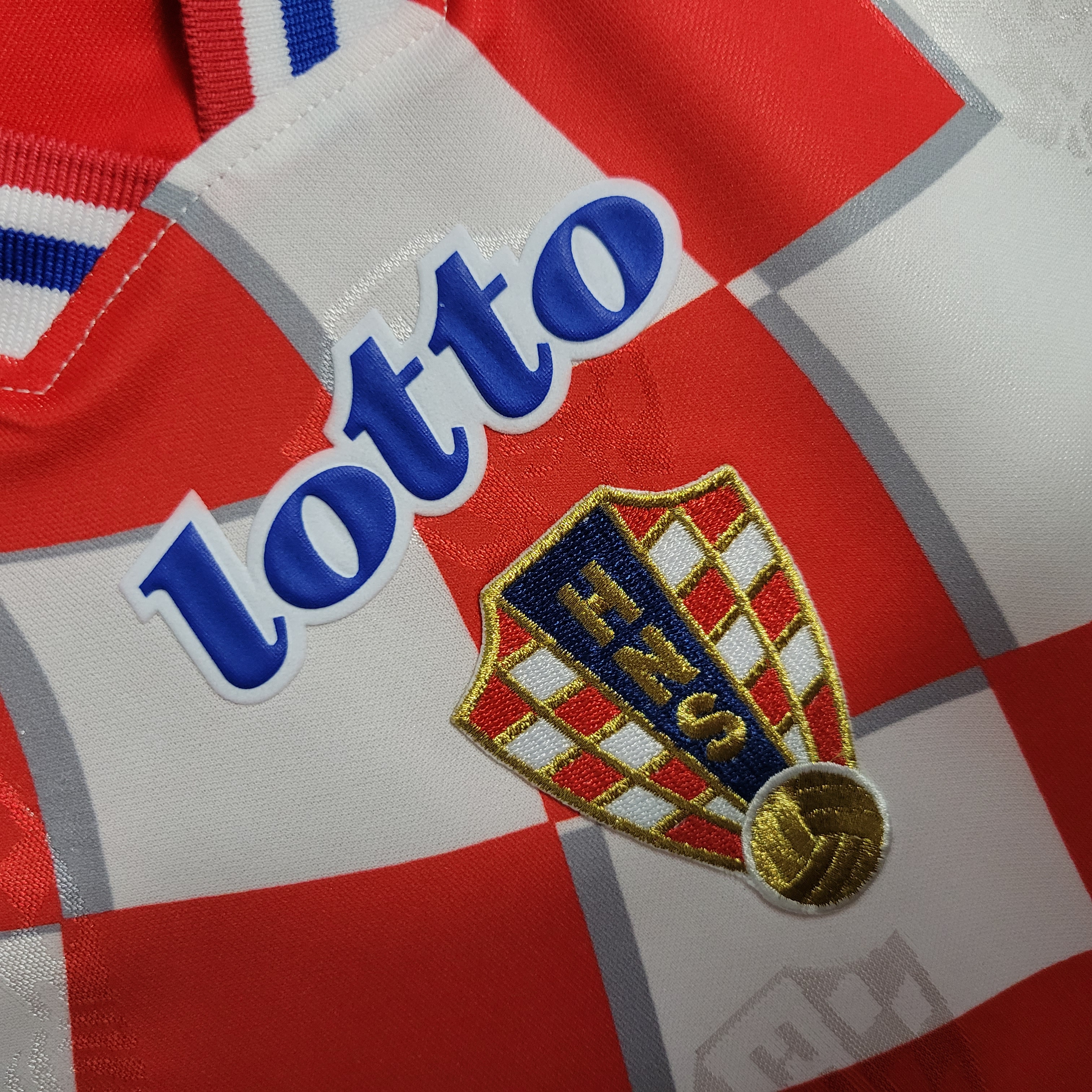 Retro Croatia 1998 Home Stadium Jersey - Unitedfutballjersey
