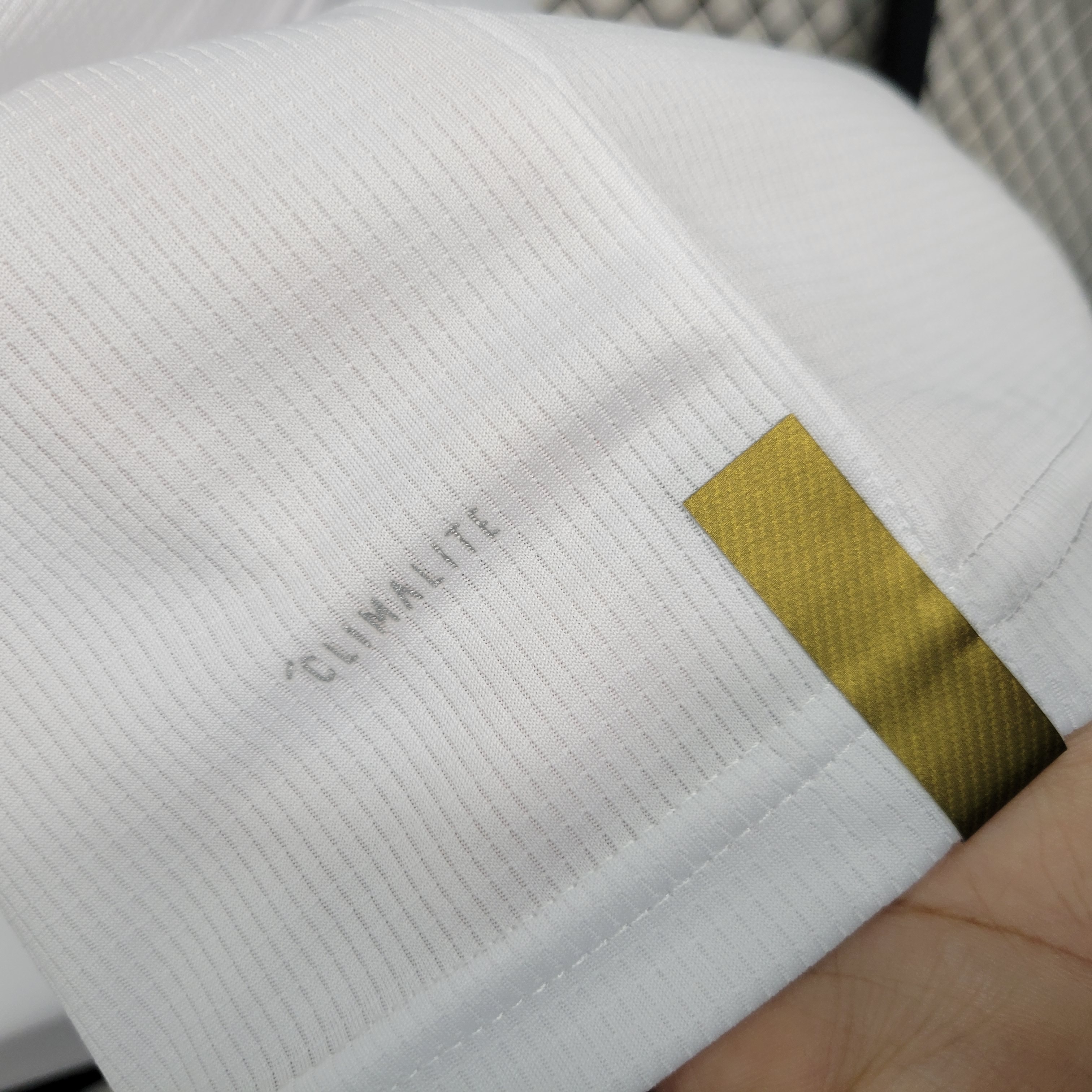 Retro Real Madrid 19-20 Home Stadium Long Sleeve Jersey - Unitedfutballjersey