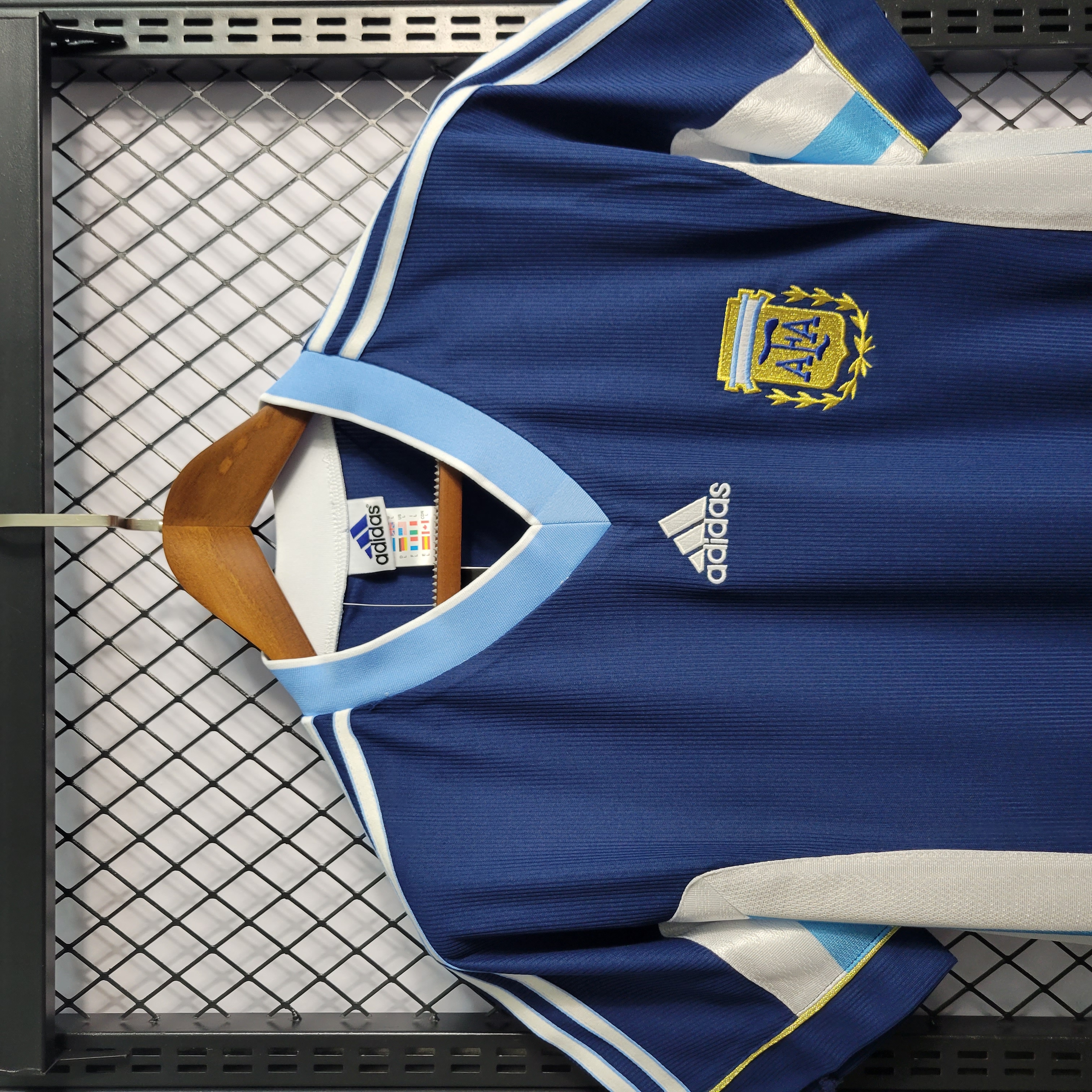 Retro Argentina 1998 Away Stadium Jersey - Unitedfutballjersey