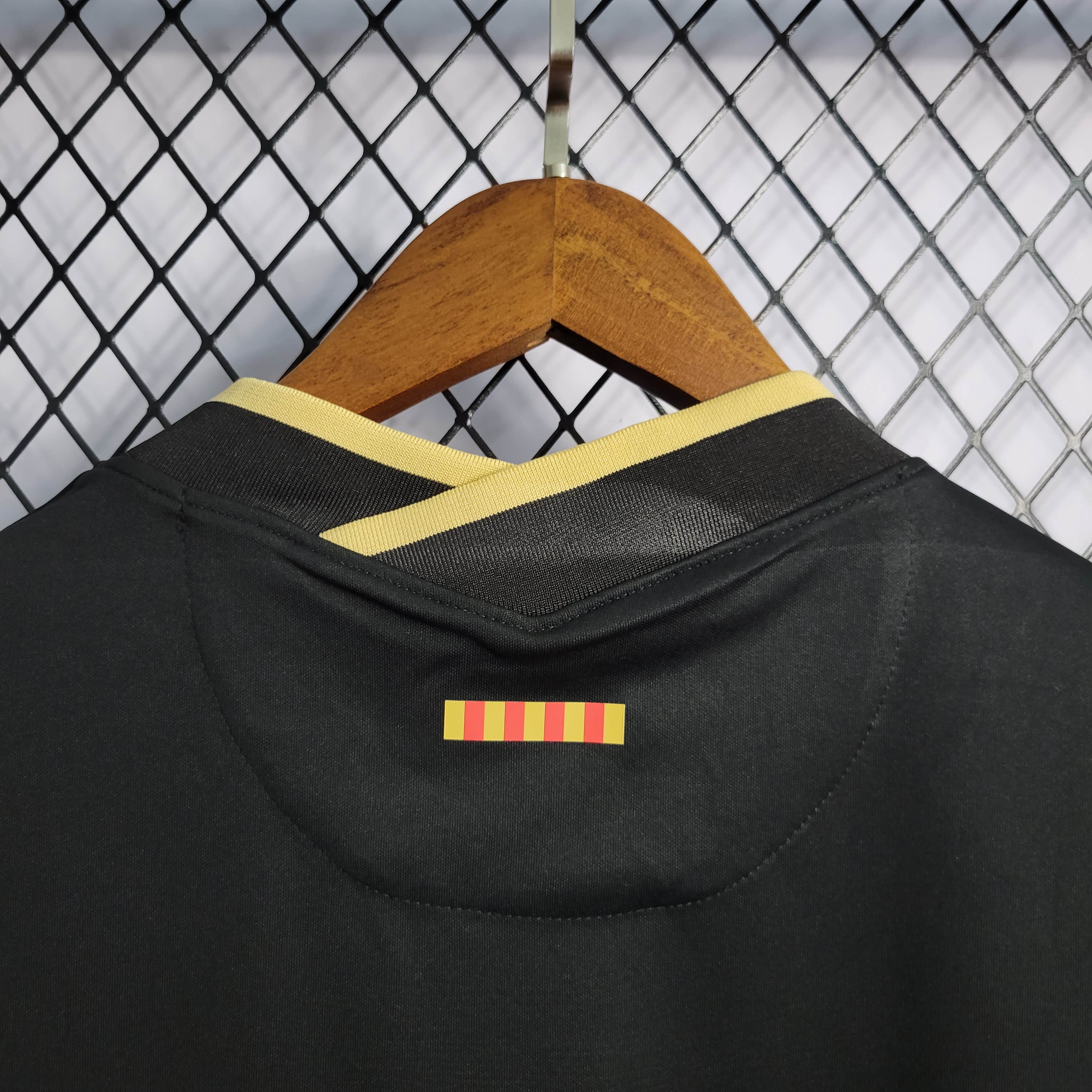 Retro Barcelona 20-21 Away Jersey - Unitedfutballjersey