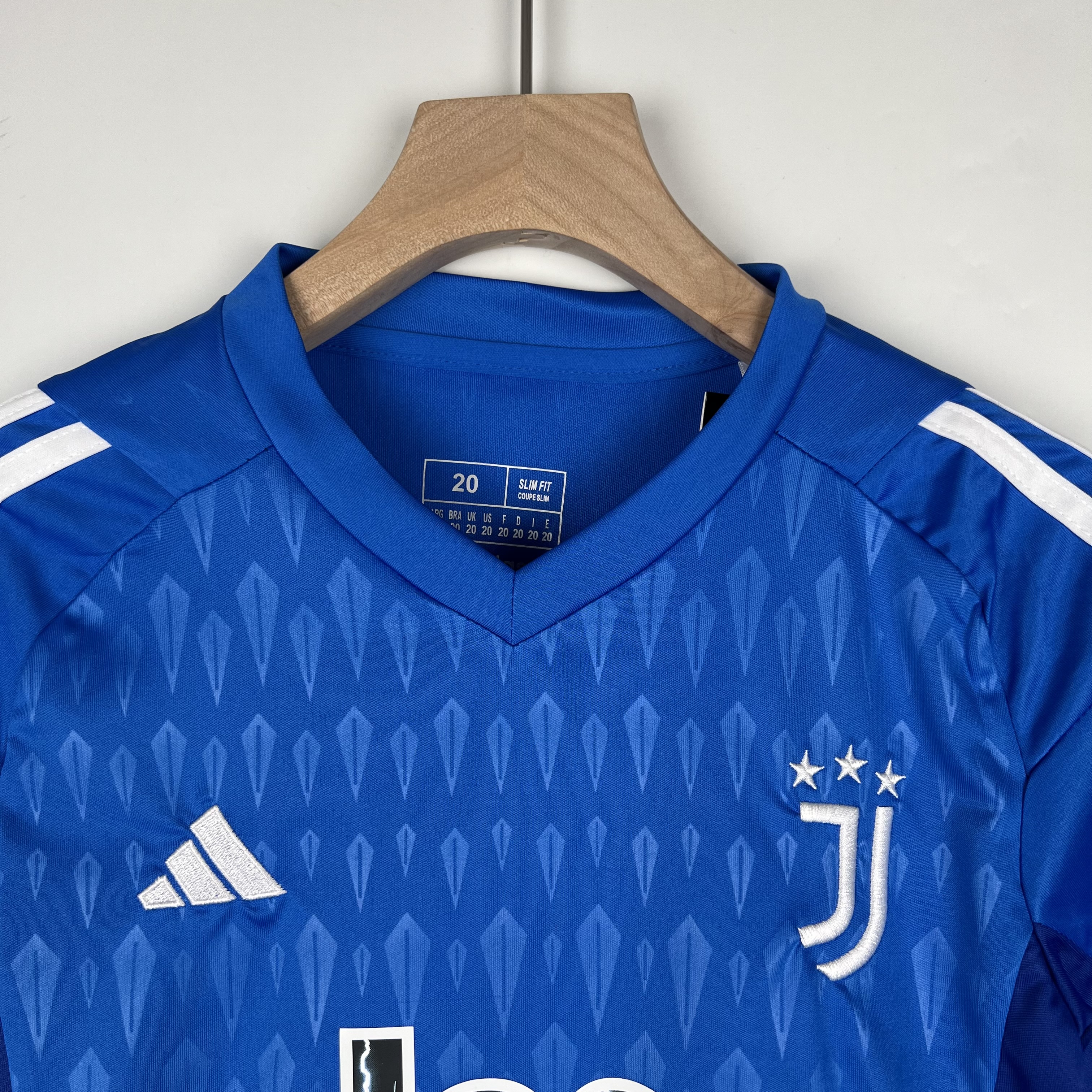 23/24 Juventus Goalkeeper Blue Kid Kit - Size:16-28 - Unitedfutballjersey