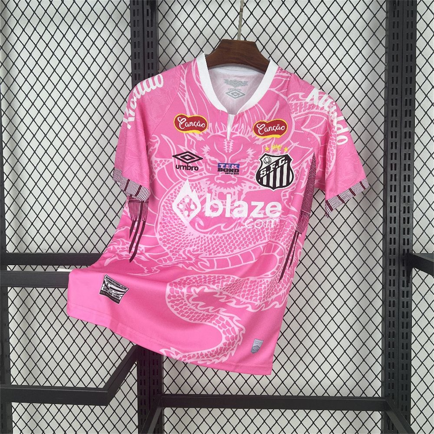 Santos 25-26 Pink Special Jersey with Sponsors - Fans Version - Unitedfutballjersey