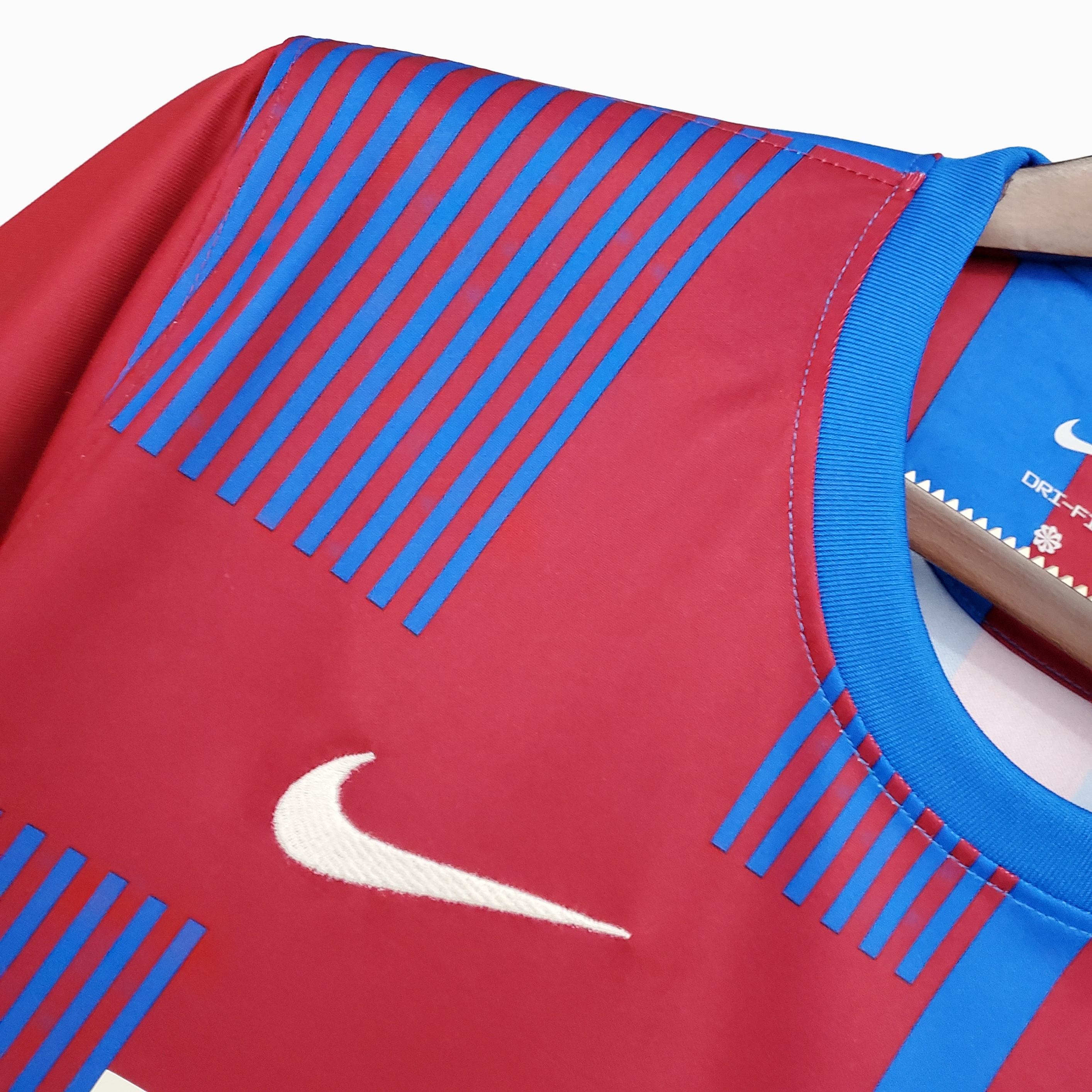 Retro Barcelona 21-22 Home Stadium Jersey - Unitedfutballjersey