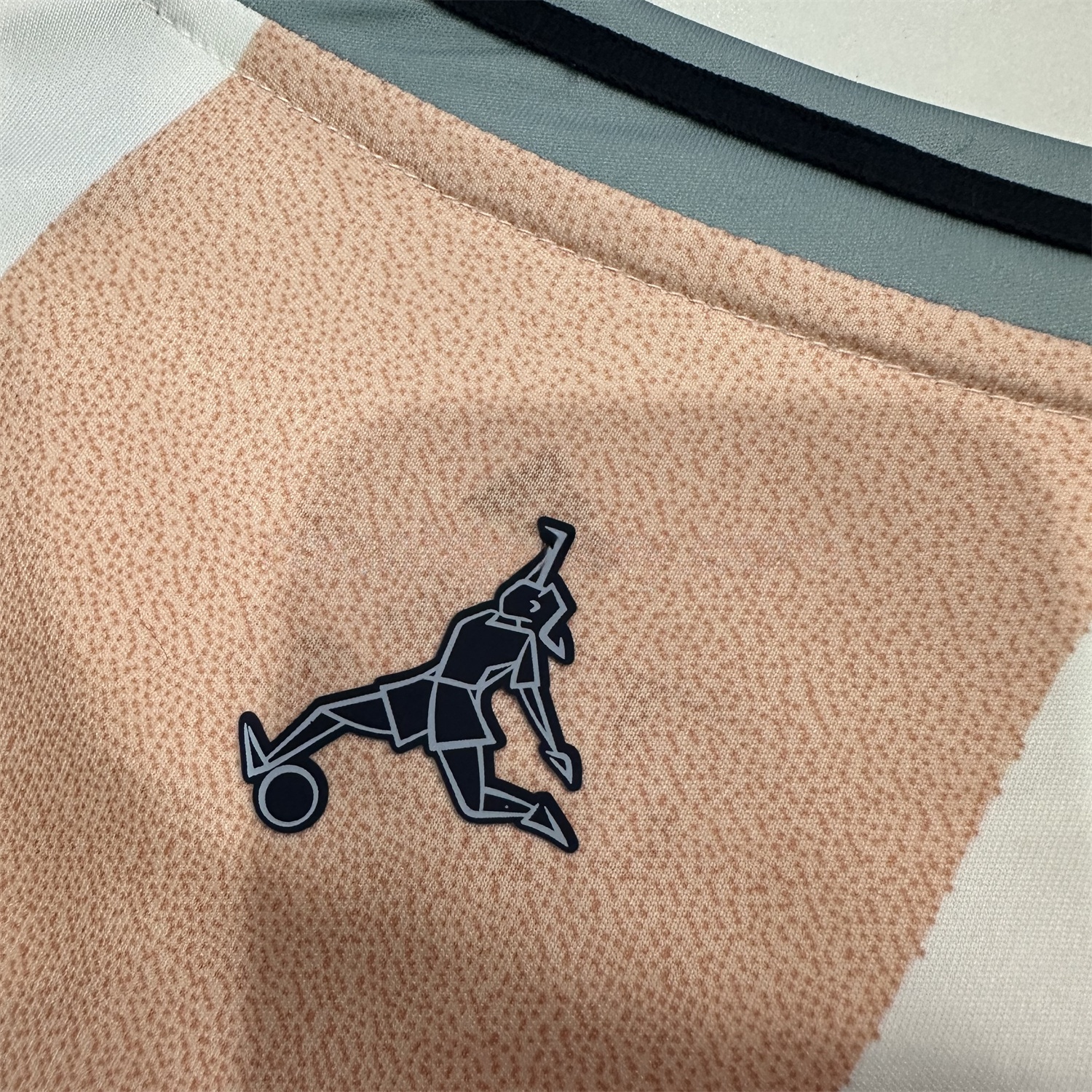 Spain 2025 Women's Team Away Jersey - Men's Fans Version - Unitedfutballjersey