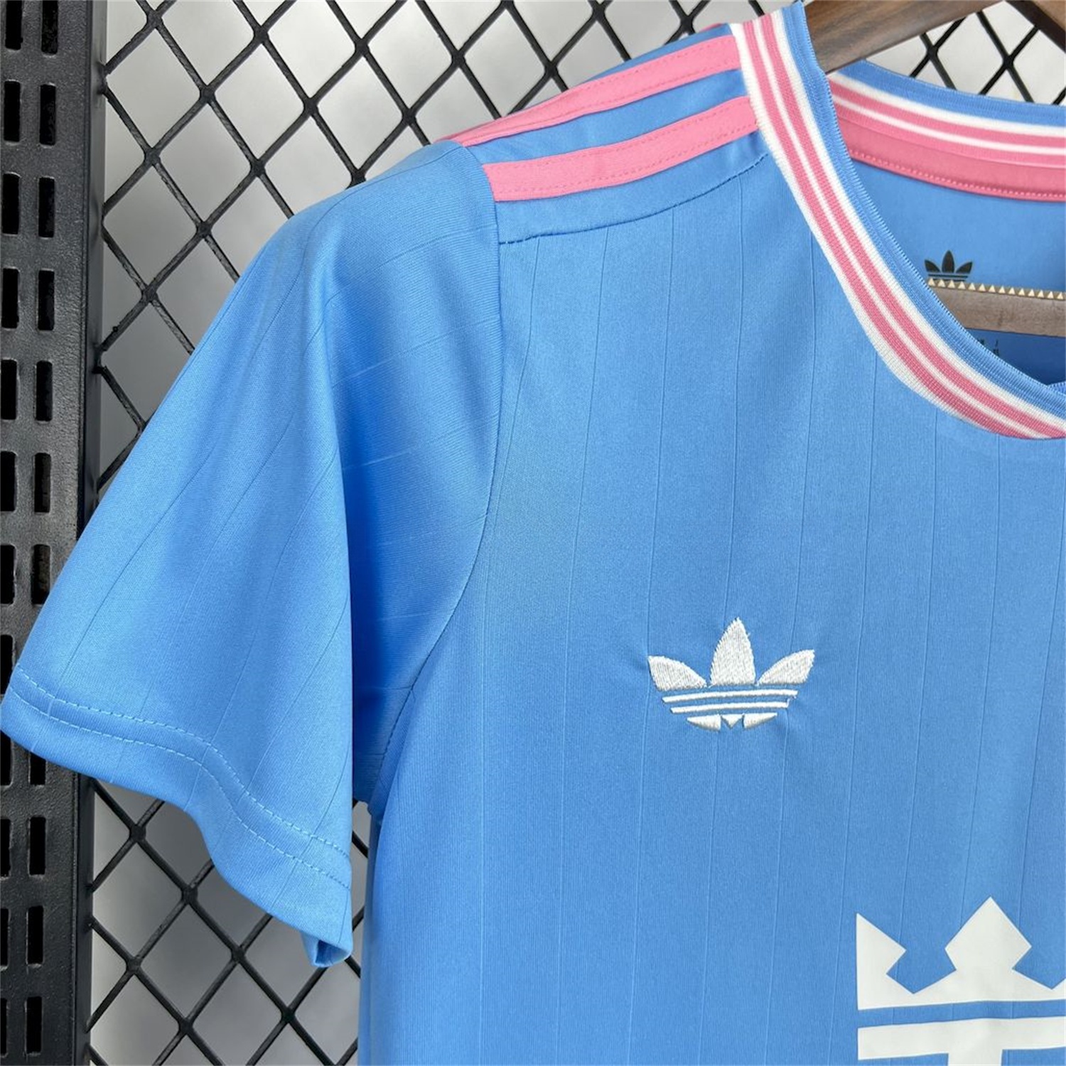 Women's INT M.A.M 25-26 Third Jersey - Unitedfutballjersey