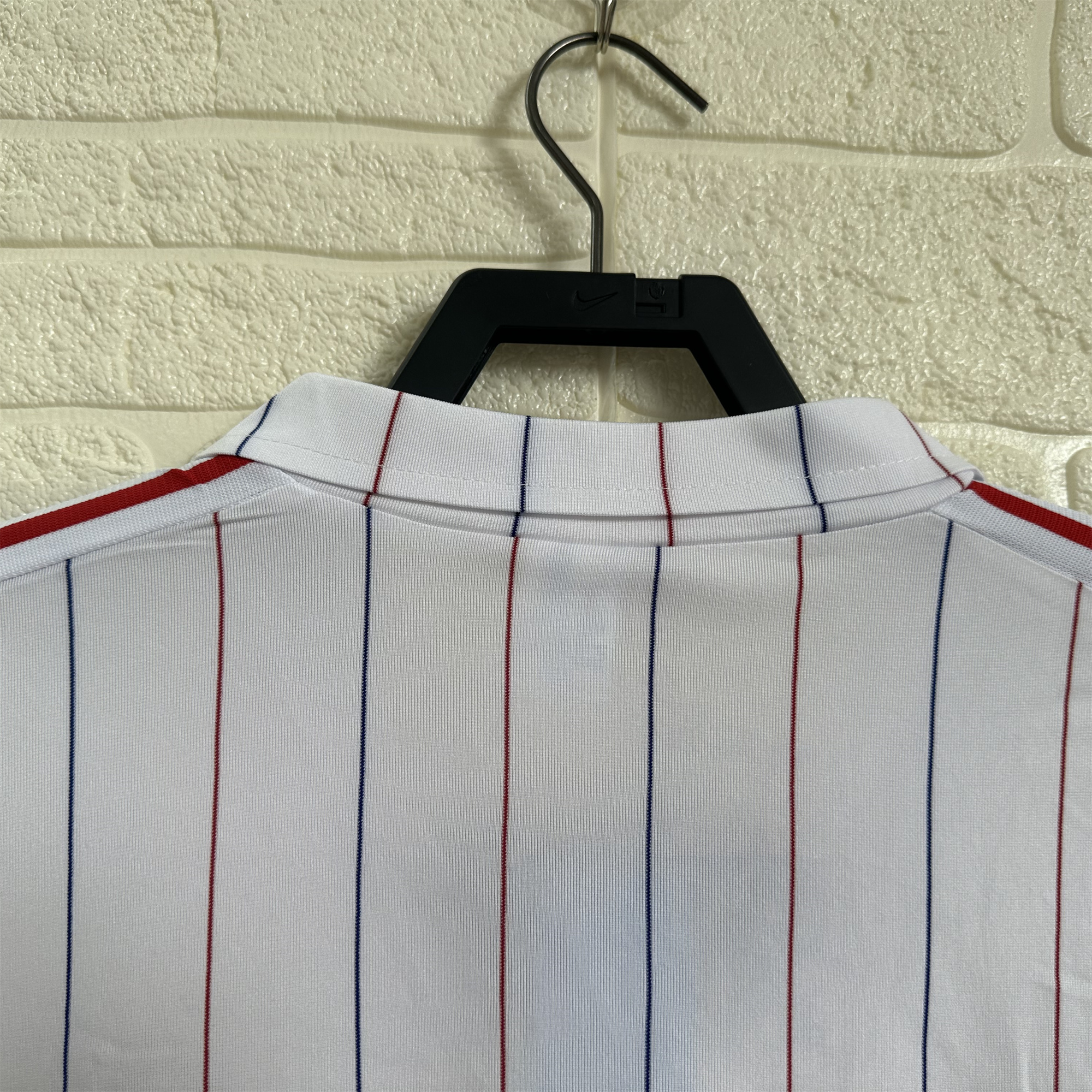 Retro France 1980-82 Away Long Sleeve Jersey - Unitedfutballjersey