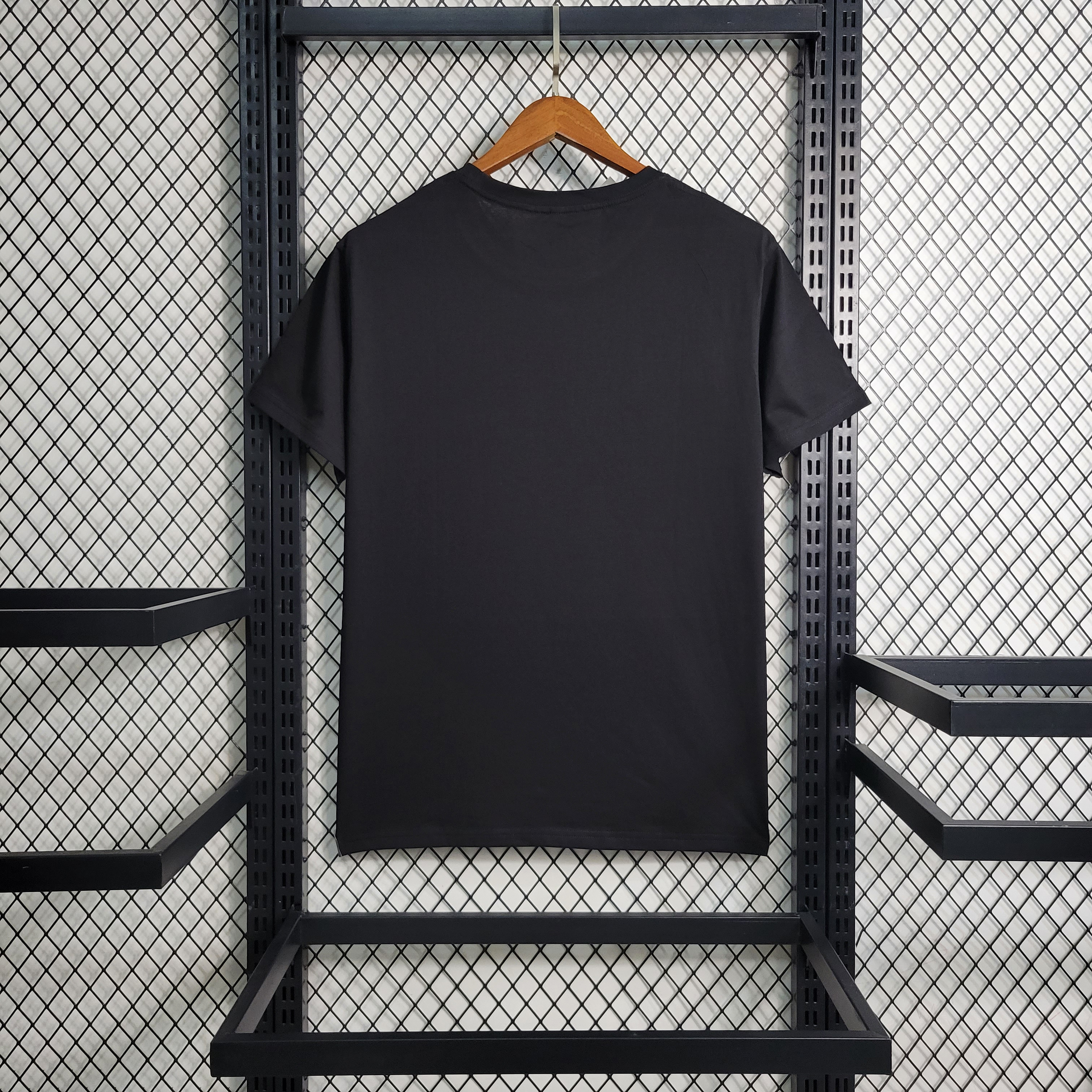 INT M.A.M 23-24 Casual Shirt Black&Pink - Unitedfutballjersey