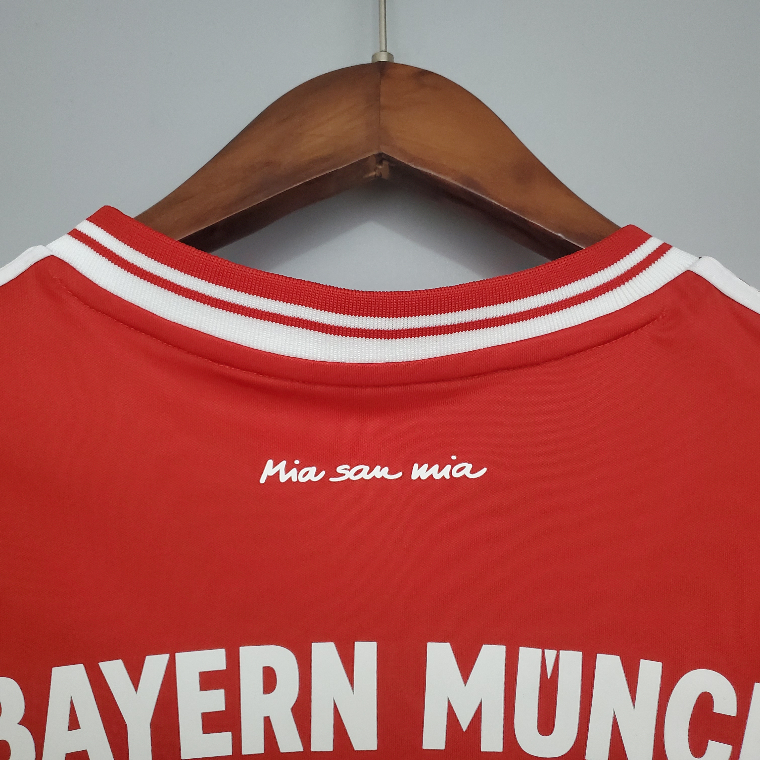 Retro Bayern Munich 13-14 Champions League Final Home Stadium Jersey - Unitedfutballjersey