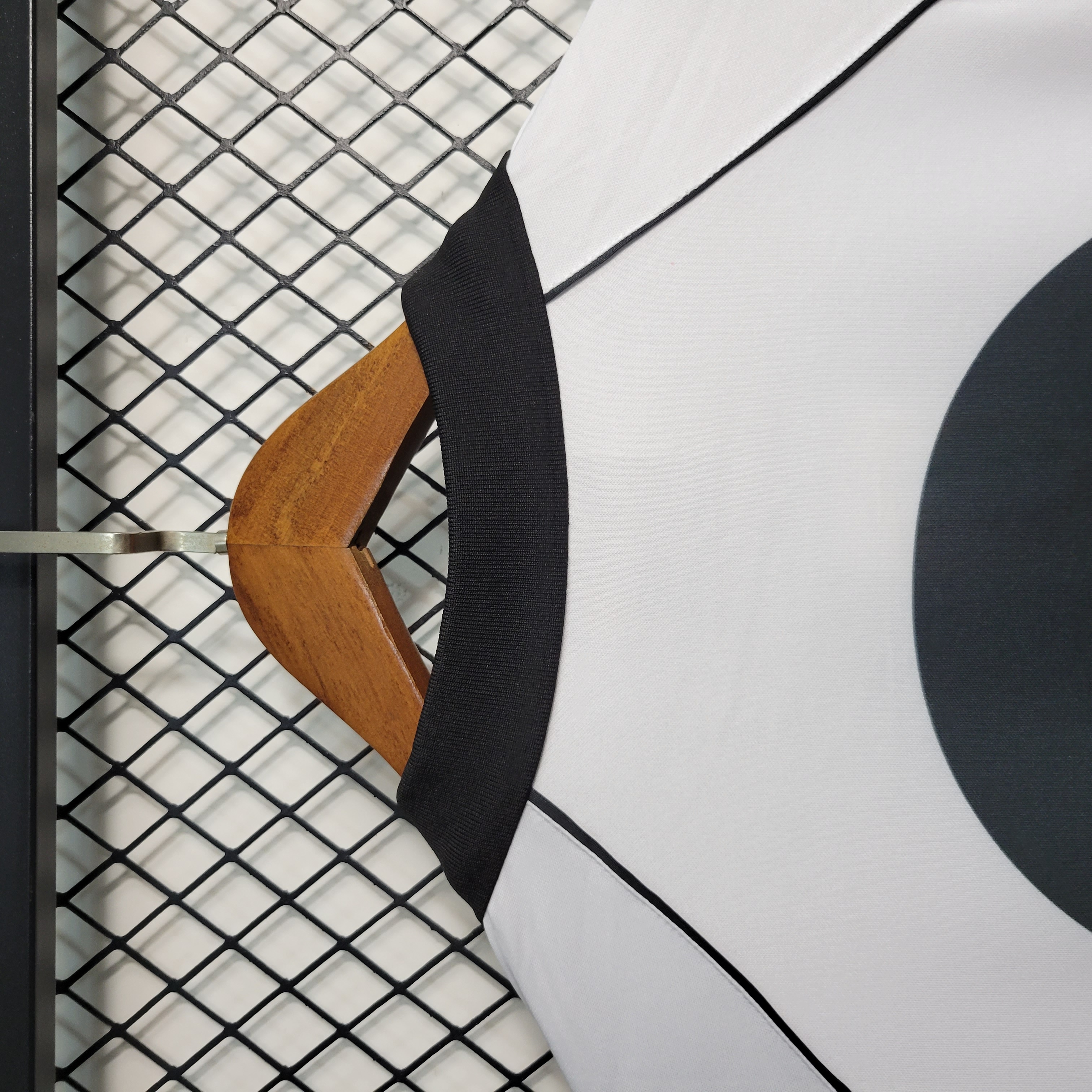 Retro Juventus 1997-98 Home Stadium Long Sleeve Jersey - Unitedfutballjersey